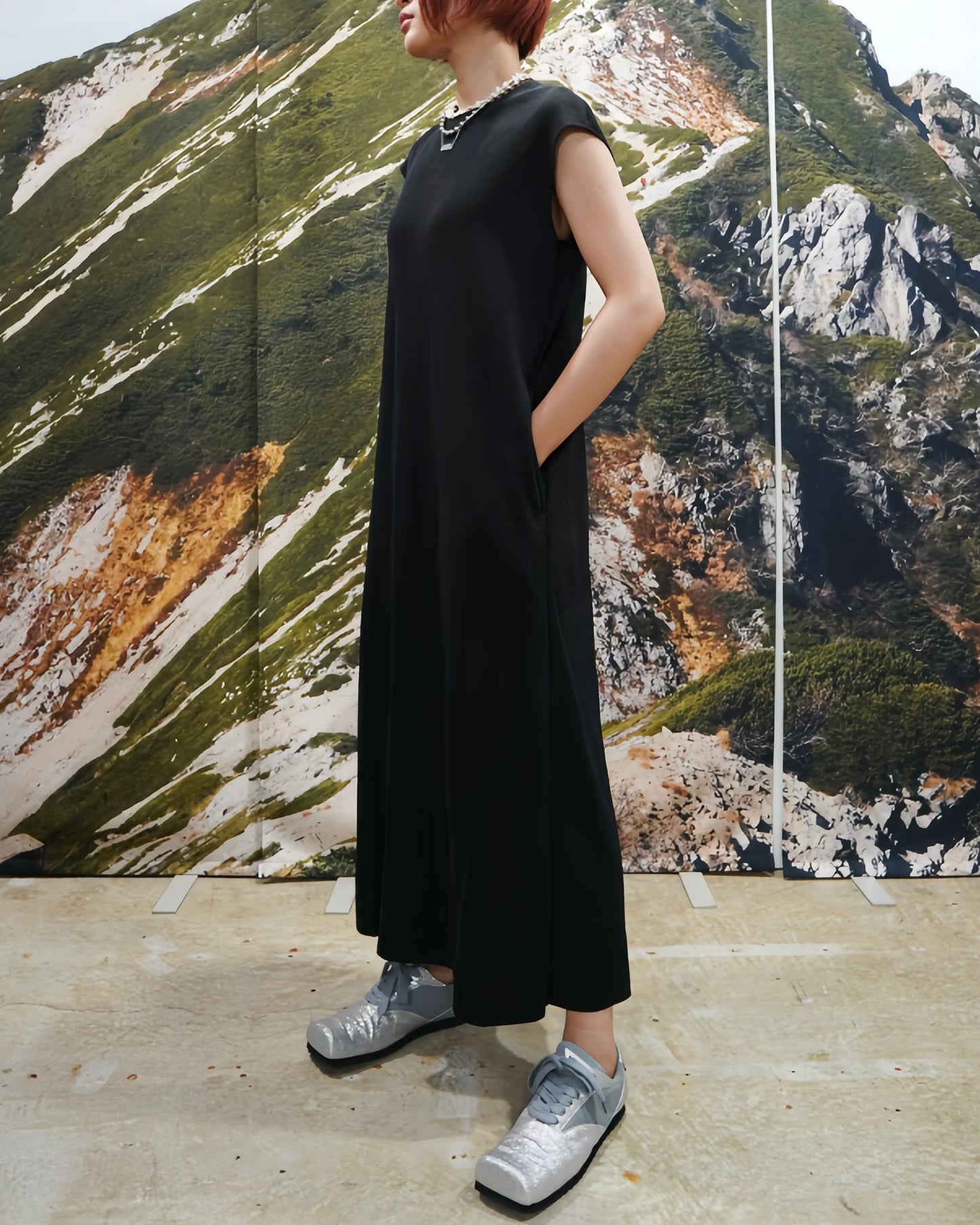 RIB NO SLEEVE ONE-PIECE (BLACK)
