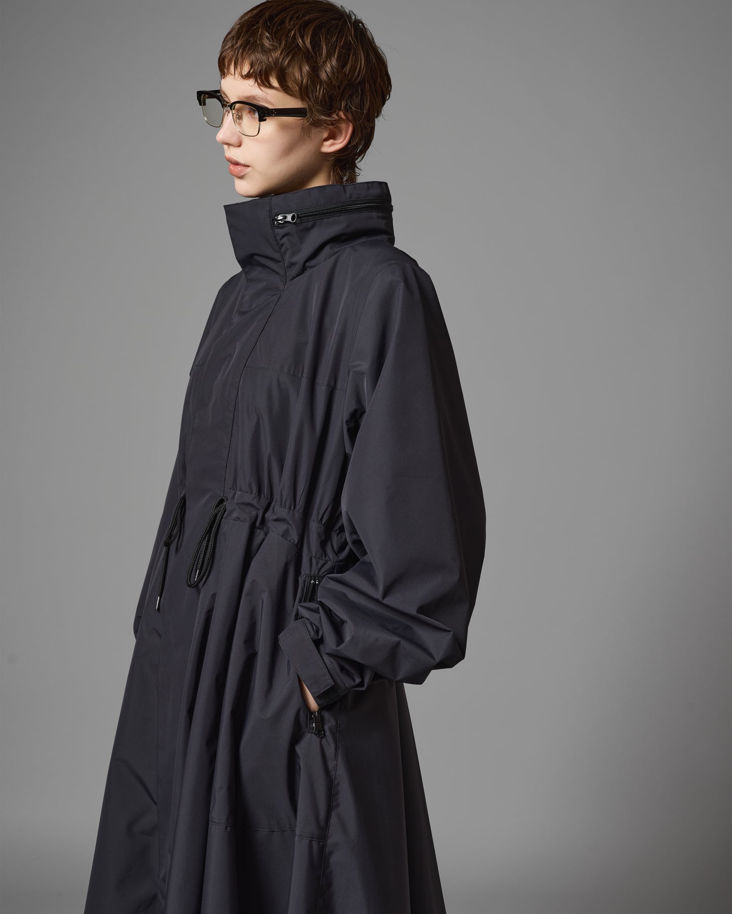 LONG MOUNTAIN RAINCOAT (BLACK)