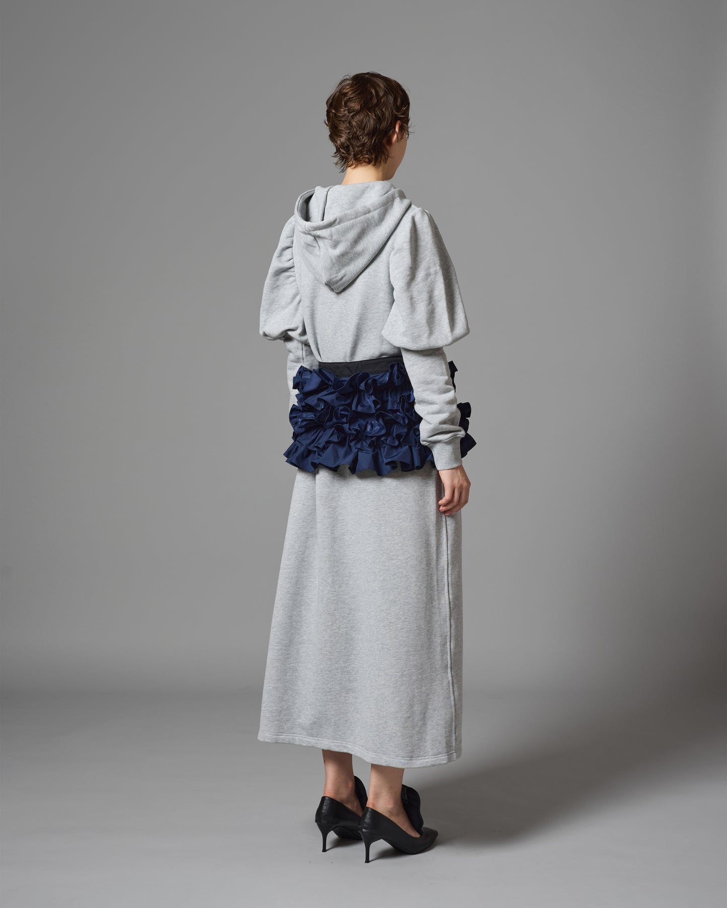 MESH POCKET PUFFSLEEVE ONE-PIECE (GRAY)