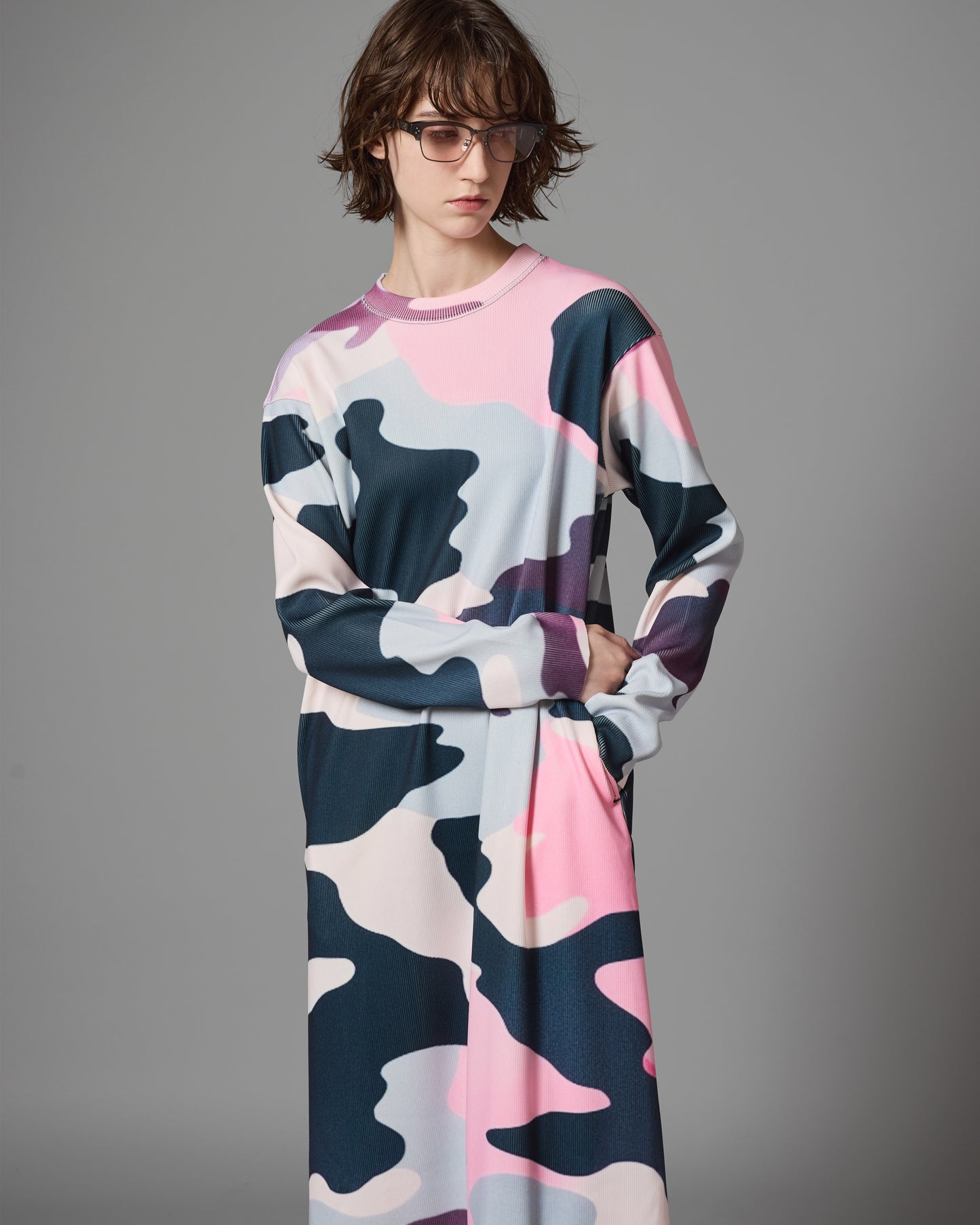 PRINT RIB L/S ONE-PIECE (CAMO)