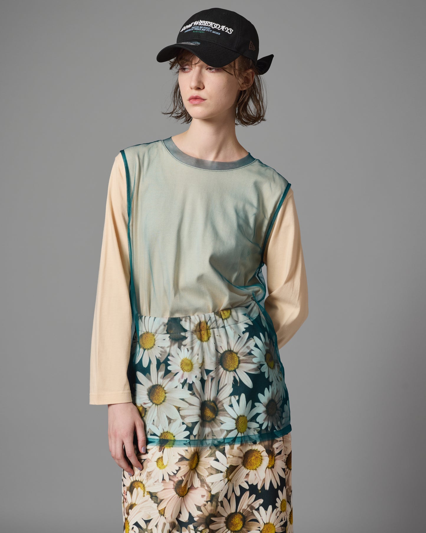 SHEER LAYER L/S T-SHIRT (IVORY×GREEN)