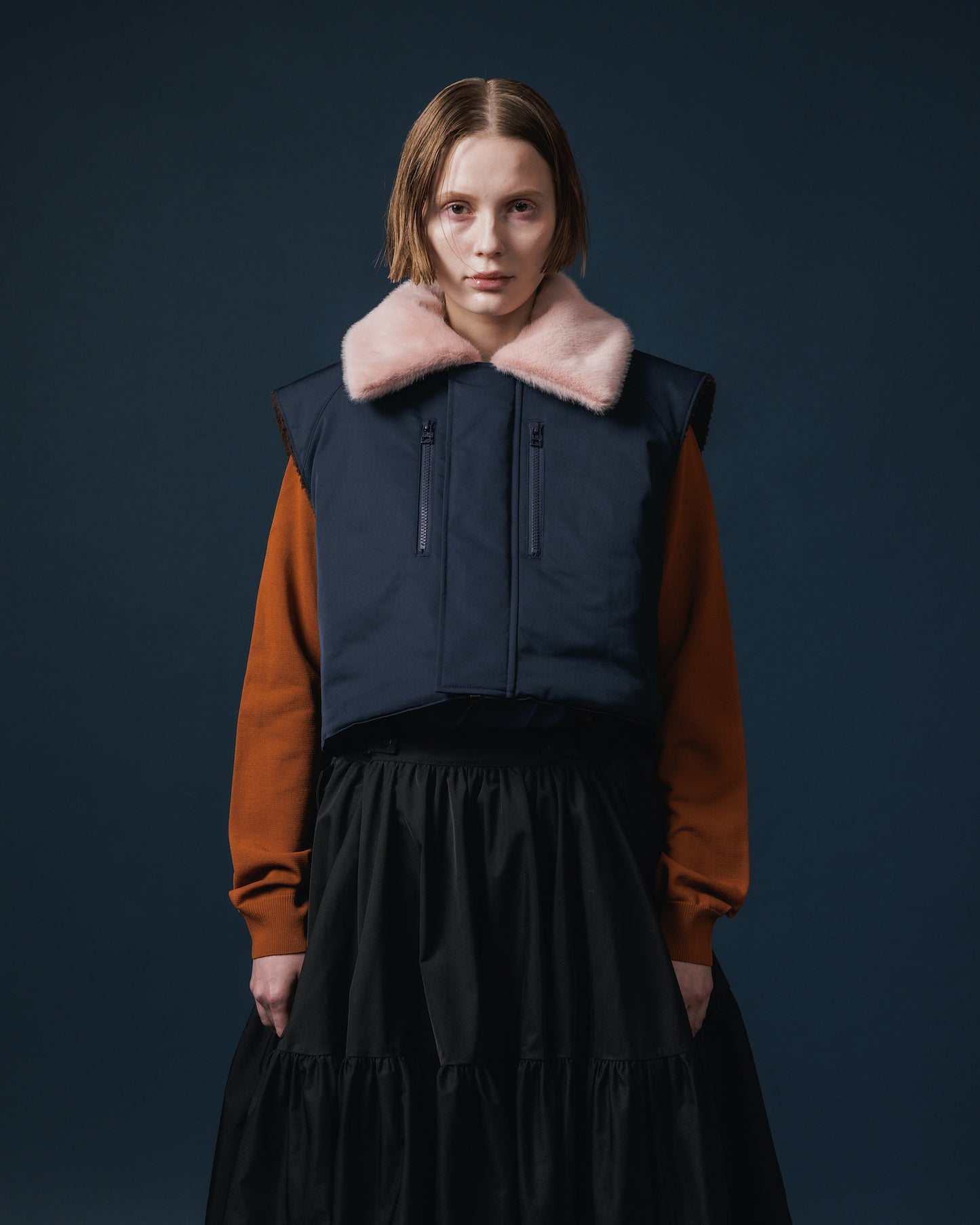 REVERSIBLE DONKEY VEST (NAVY)