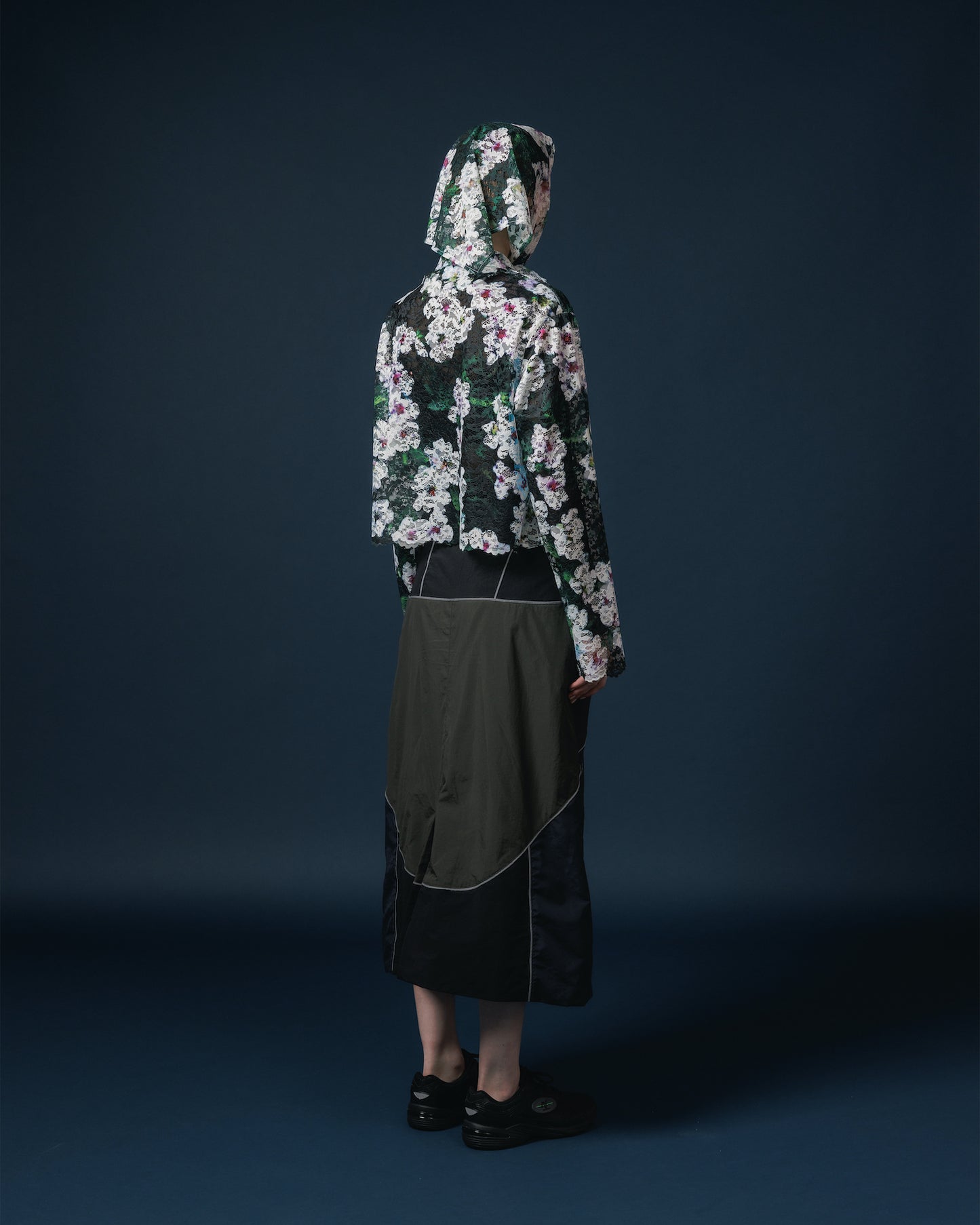LACE LONG SLEEVE SHIRT & LACE SCARF (FLOWER)