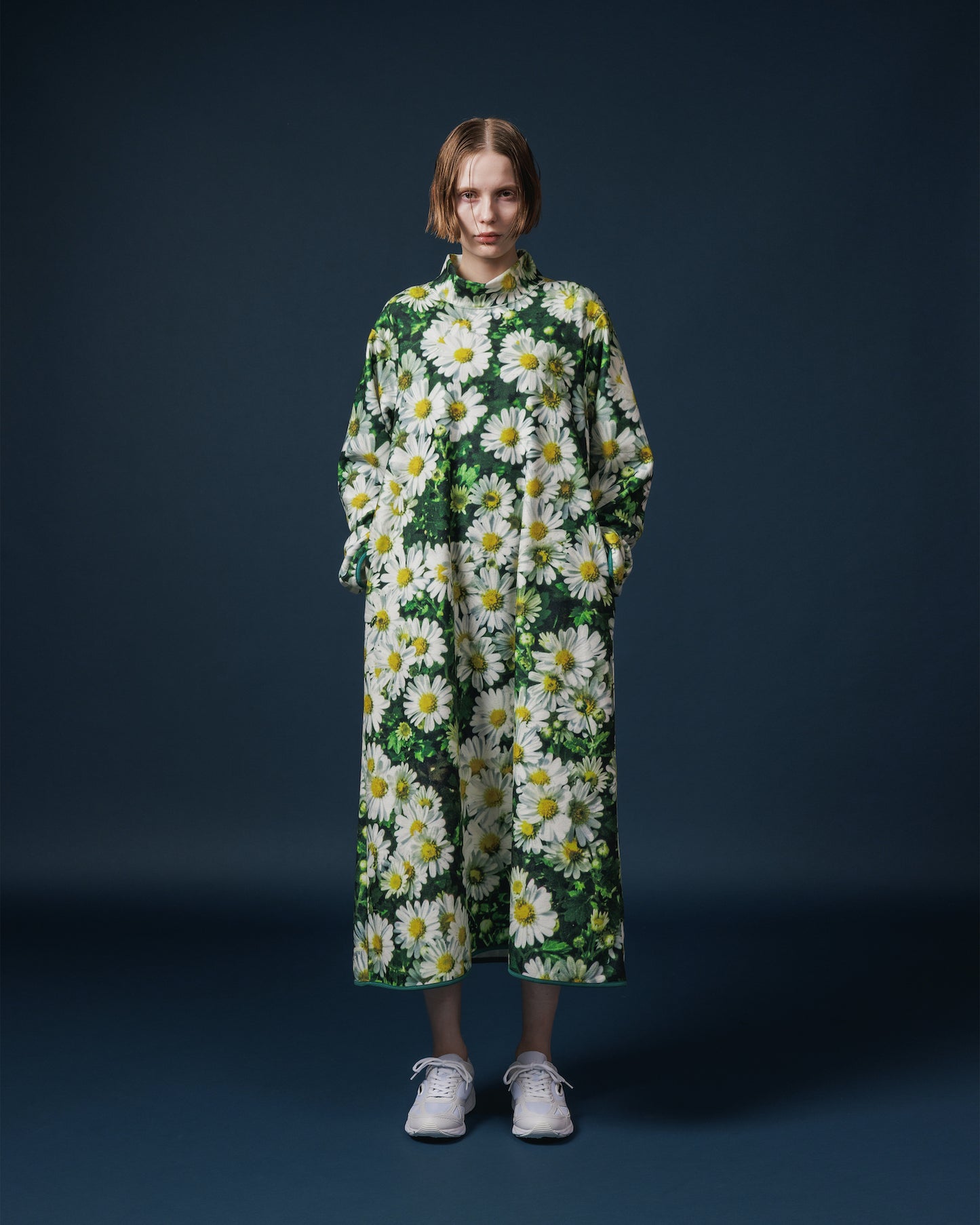 PRINT FLEECE ONE-PIECE (FLOWER)