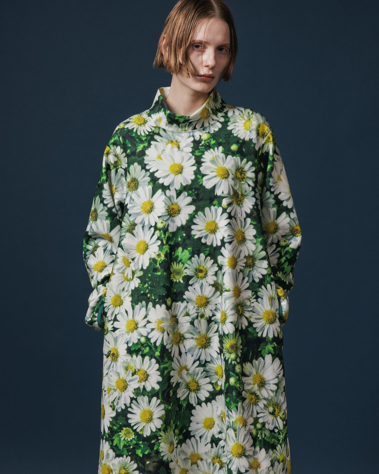 PRINT FLEECE ONE-PIECE (FLOWER)
