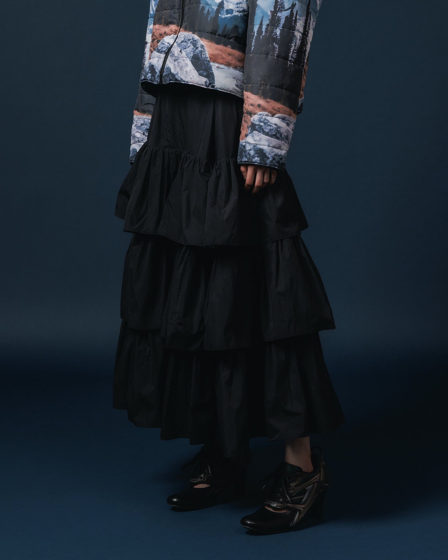 NYLON TIEREDSKIRT (BLACK)