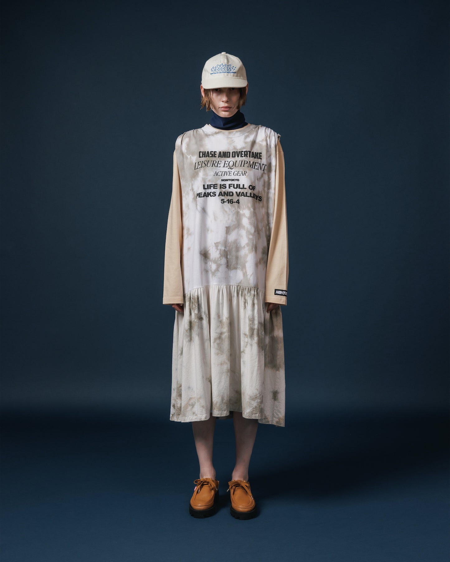GATHER SHOULDER TIE-DYE ONE-PIECE (WHITE)