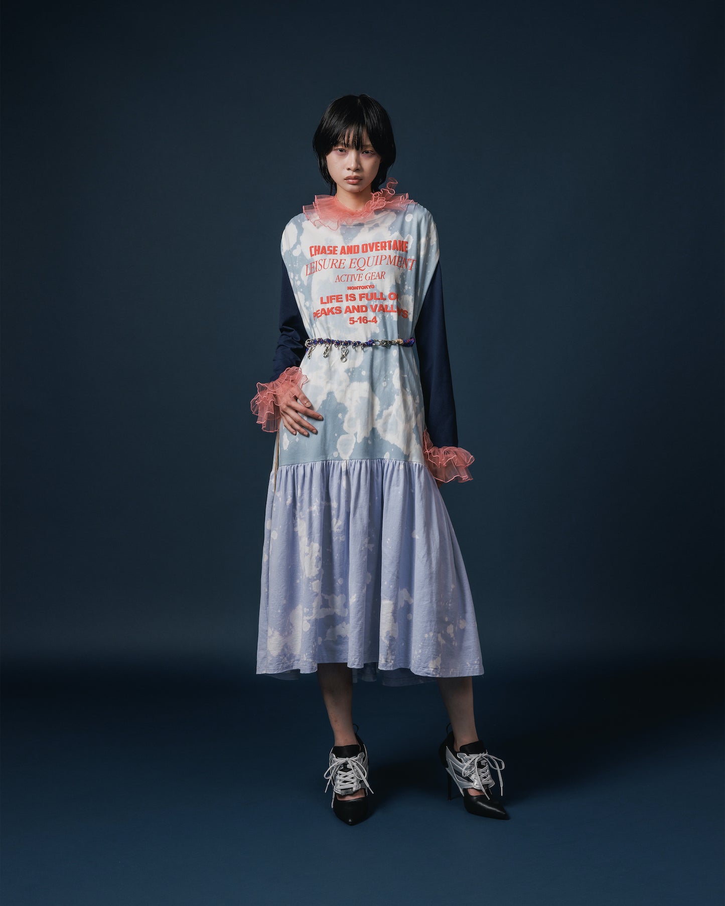 GATHER SHOULDER TIE-DYE ONE-PIECE (BLUE)