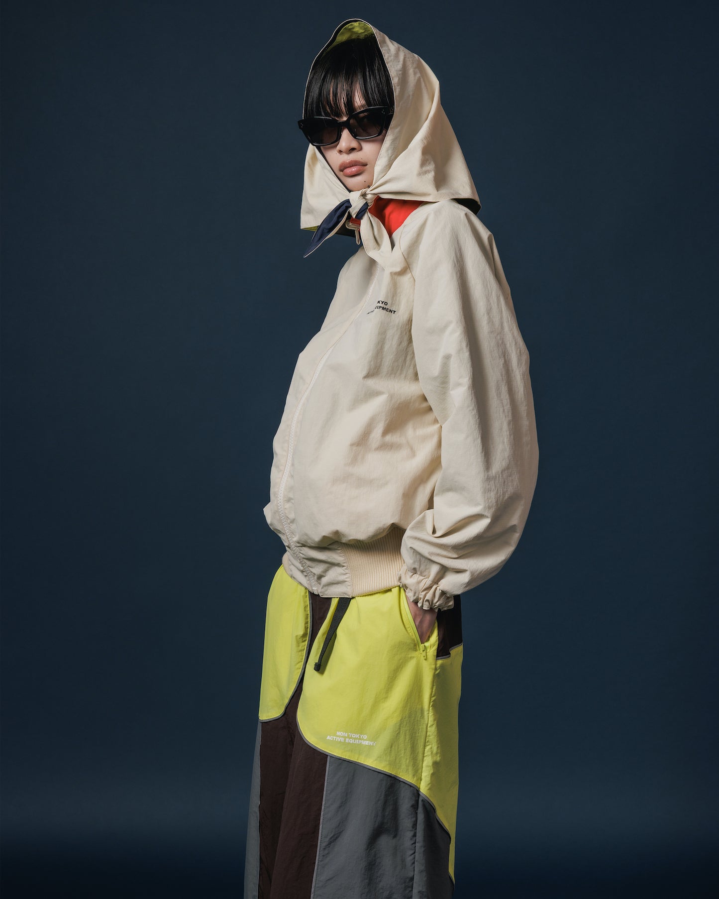 REVERSIBLE SWITCHING BLOUSON & SCARF (BROWN x IVORY)