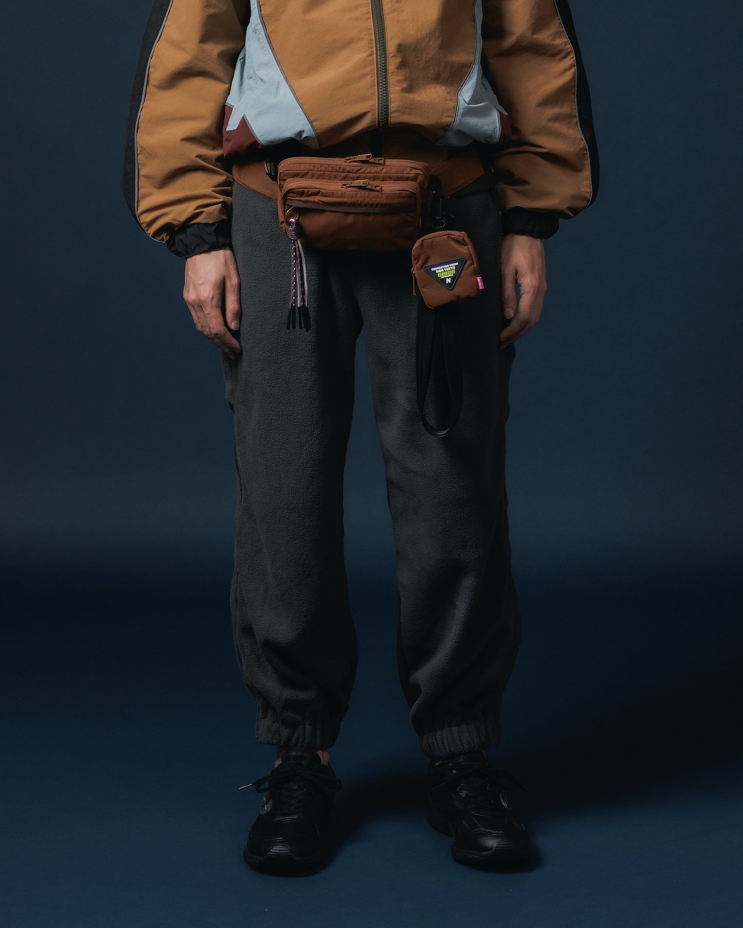 FLEECE TRAINING PANTS (GRAY)