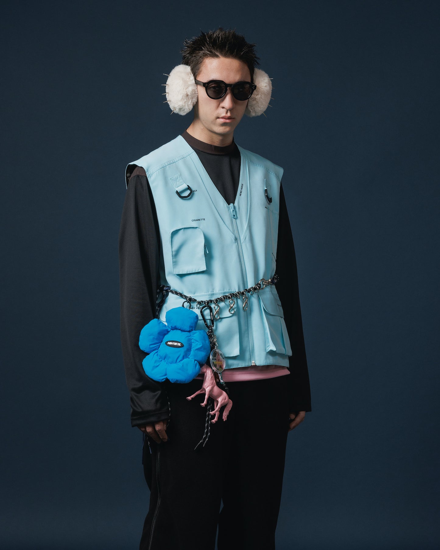 REVERSIBLE MULTI POCKET VEST (BLUE)