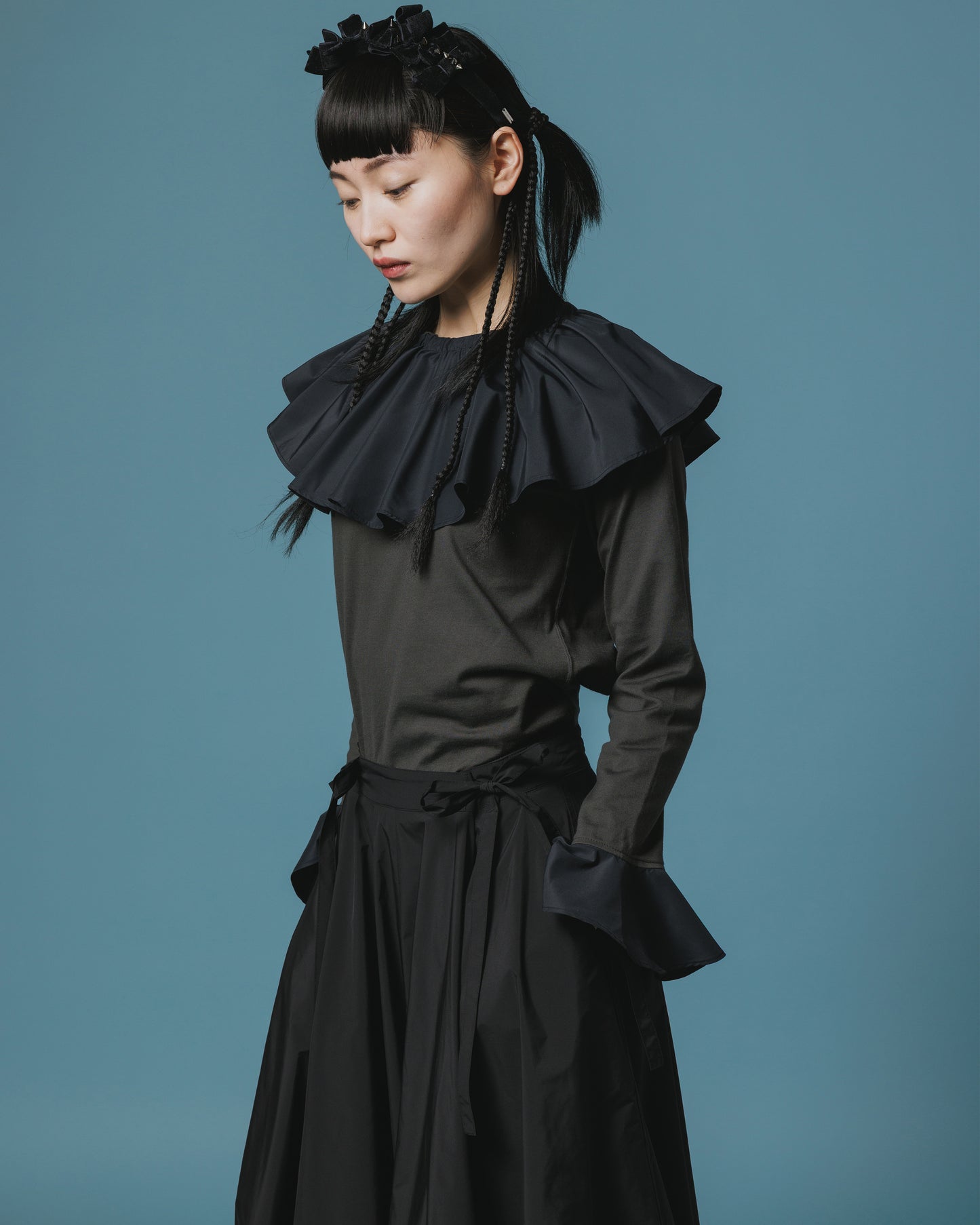 OVER COLLAR L/S TOP (GRAY)