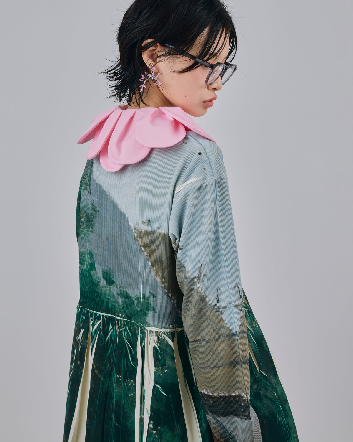 PETAL COLLAR (PINK)