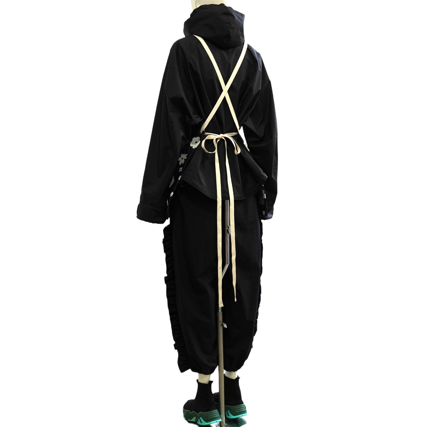 NON TOKYO / FLOKING FLOWER DENIM APRON (INDIGO) / 〈ノントーキョー〉フロッキーフラワーデニムエプロン (インディゴ)