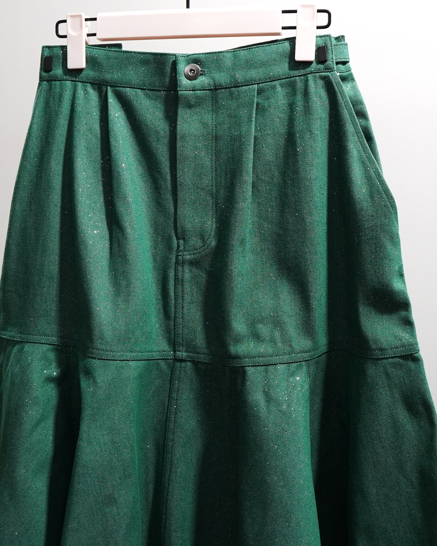 LAME DENIM FLARE SKIRT (GREEN)