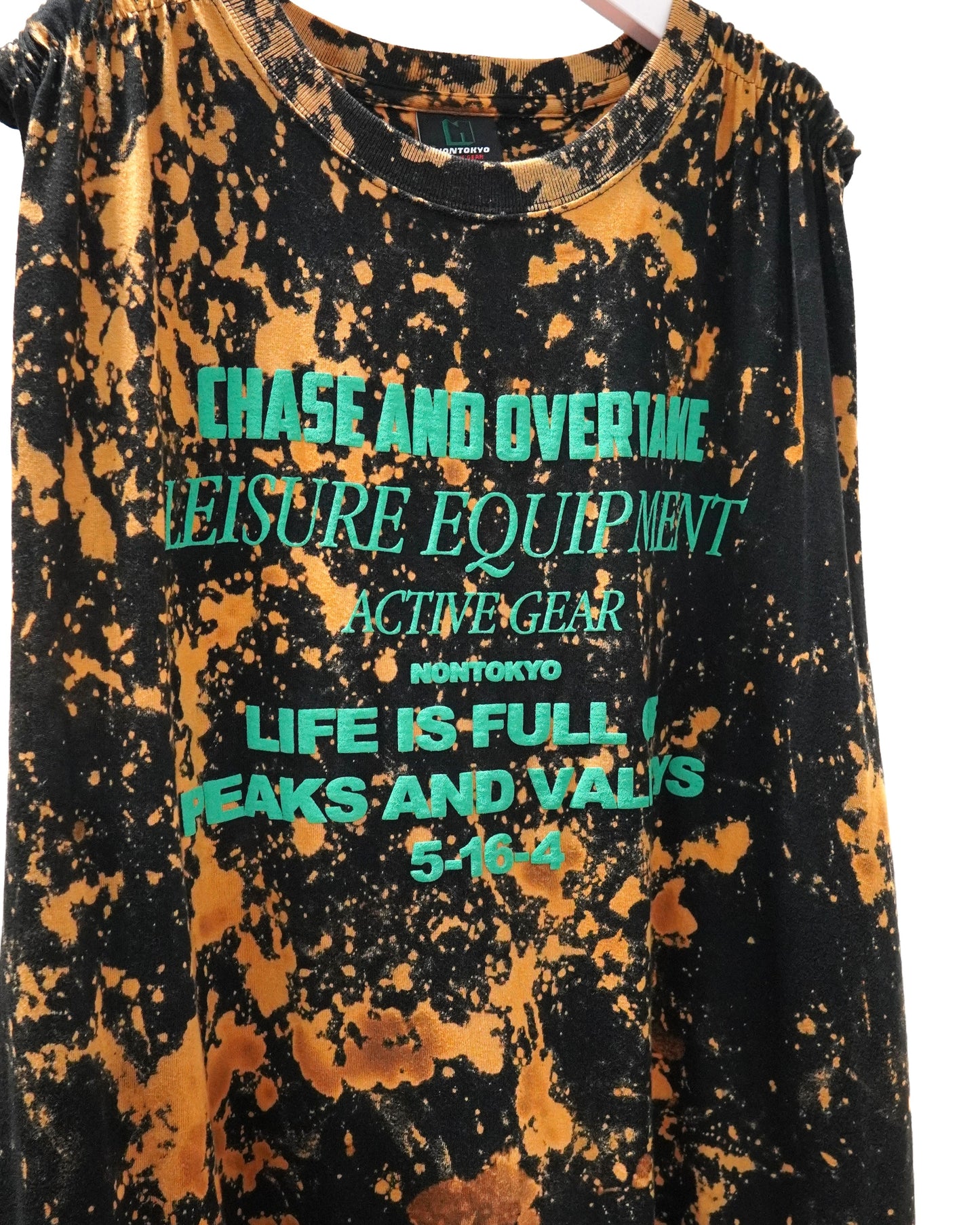GATHER SHOULDER TIE-DYE ONE-PIECE (BLACK)