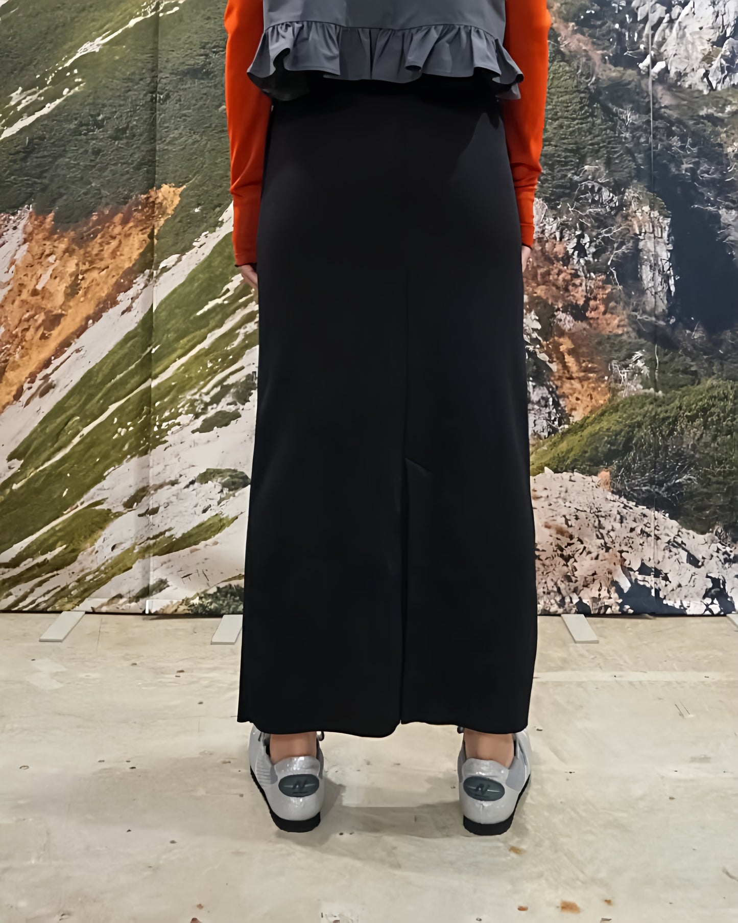 RIB SKIRT (BLACK)