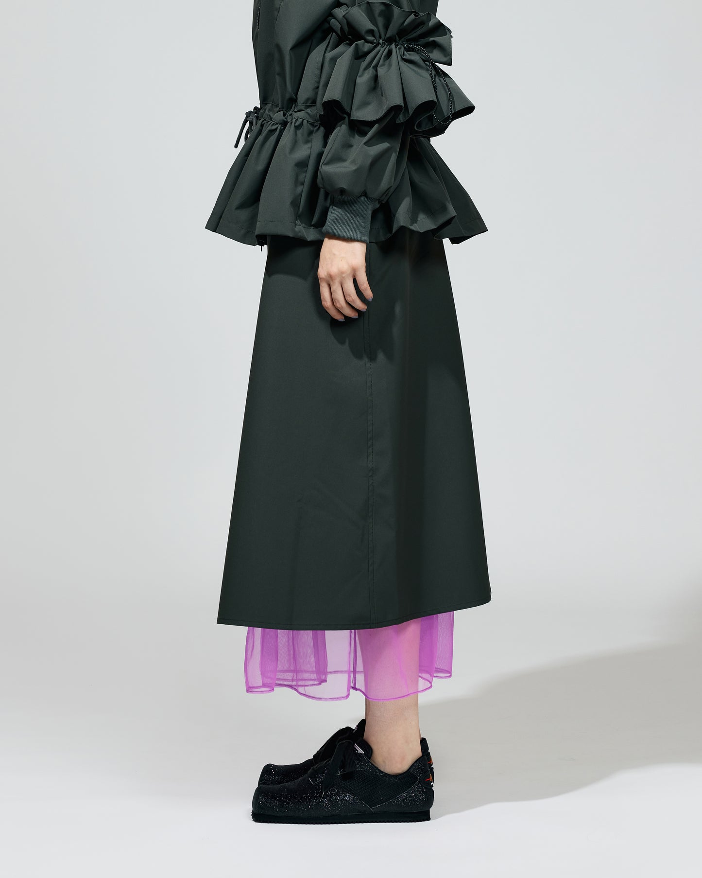 TULLE LAYERED NYLON SKIRT (KHAKI)