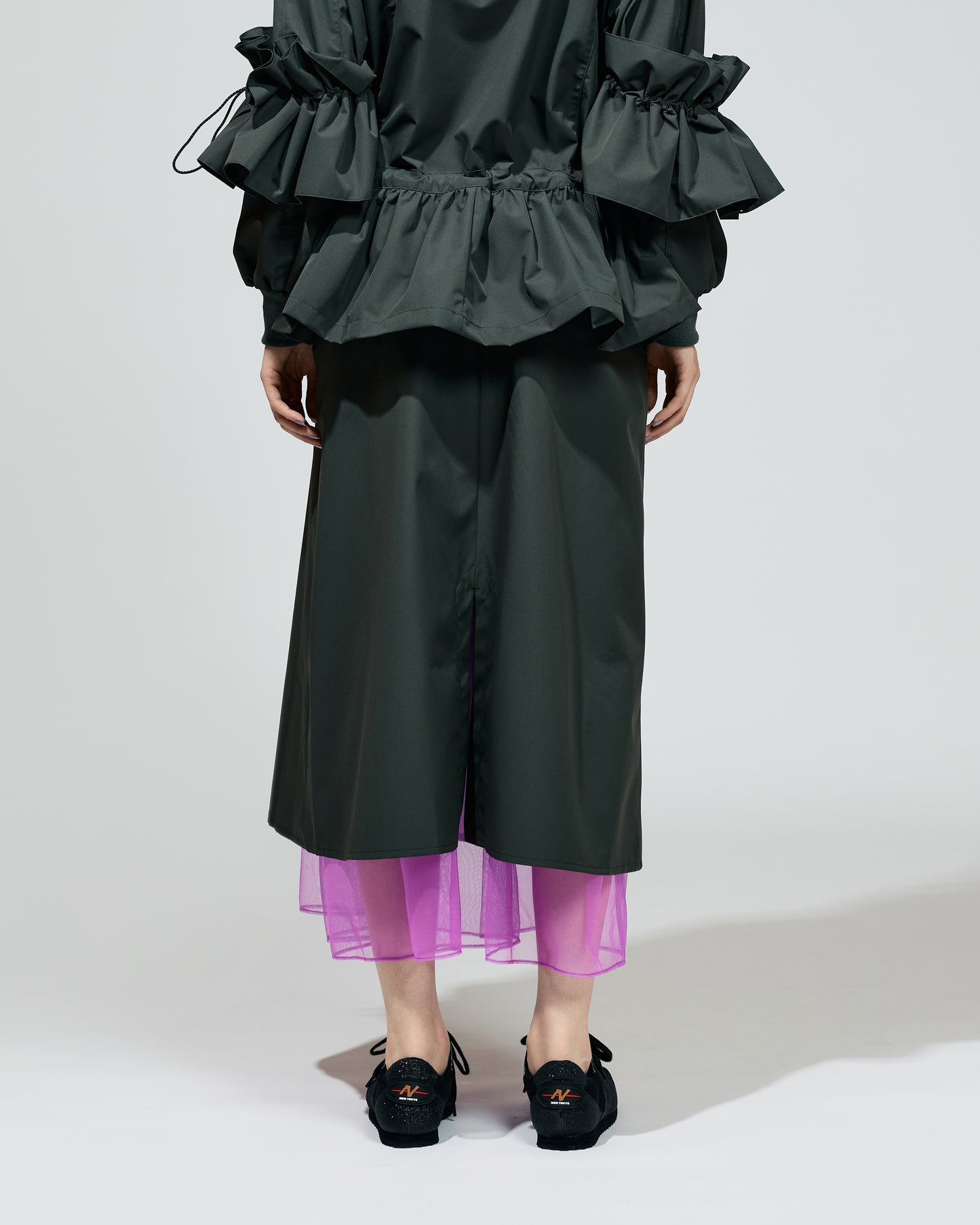TULLE LAYERED NYLON SKIRT (KHAKI)