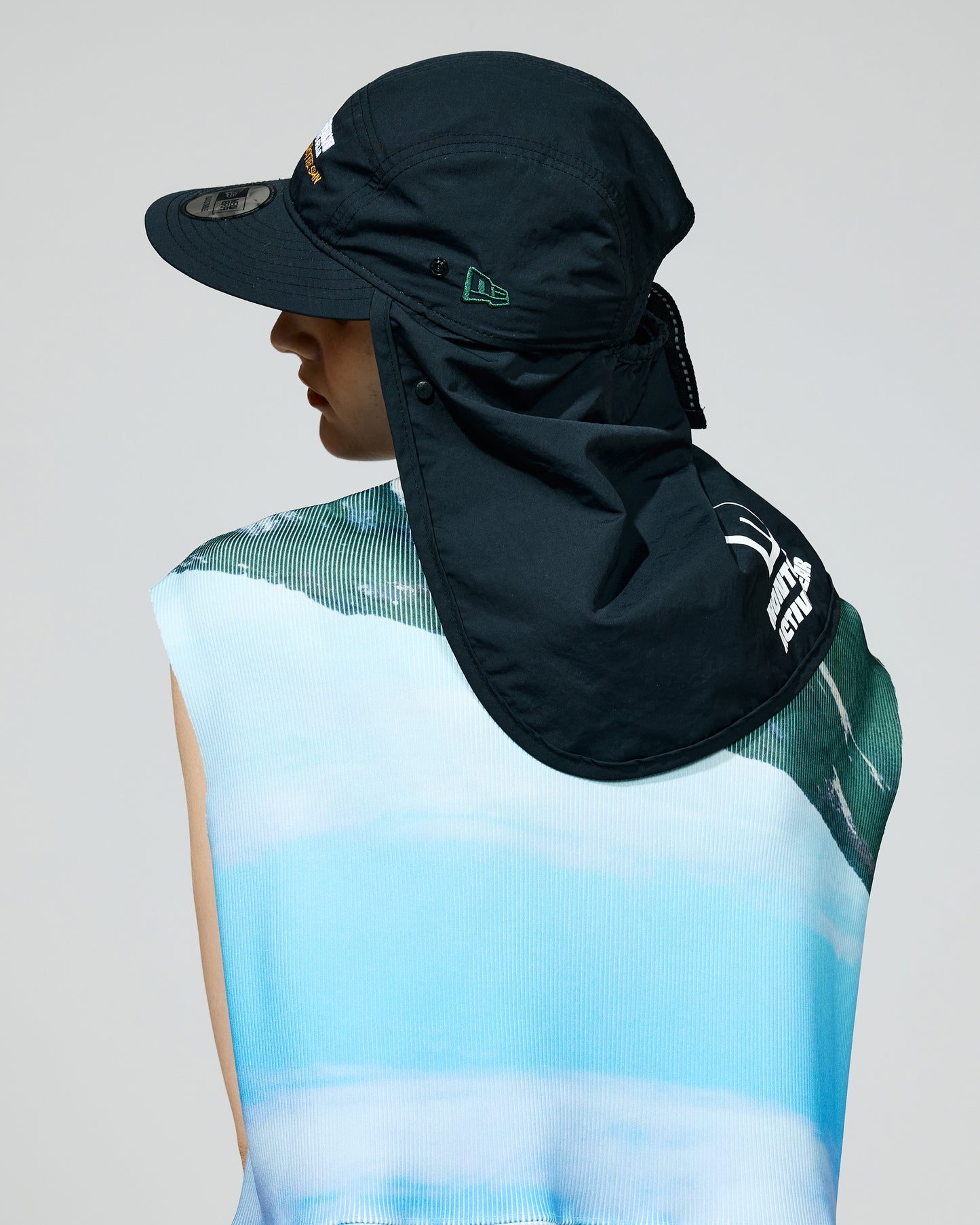 SUNSHADE JET CAP feat. NEW ERA (BLACK)