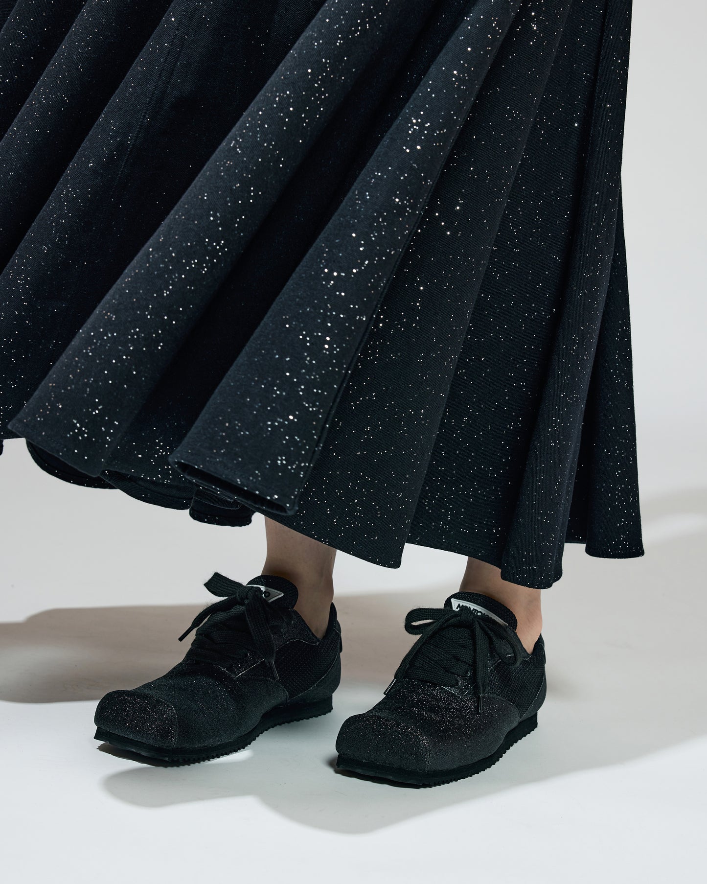 GLITTER SQUARE SNEAKERS (BLACK)