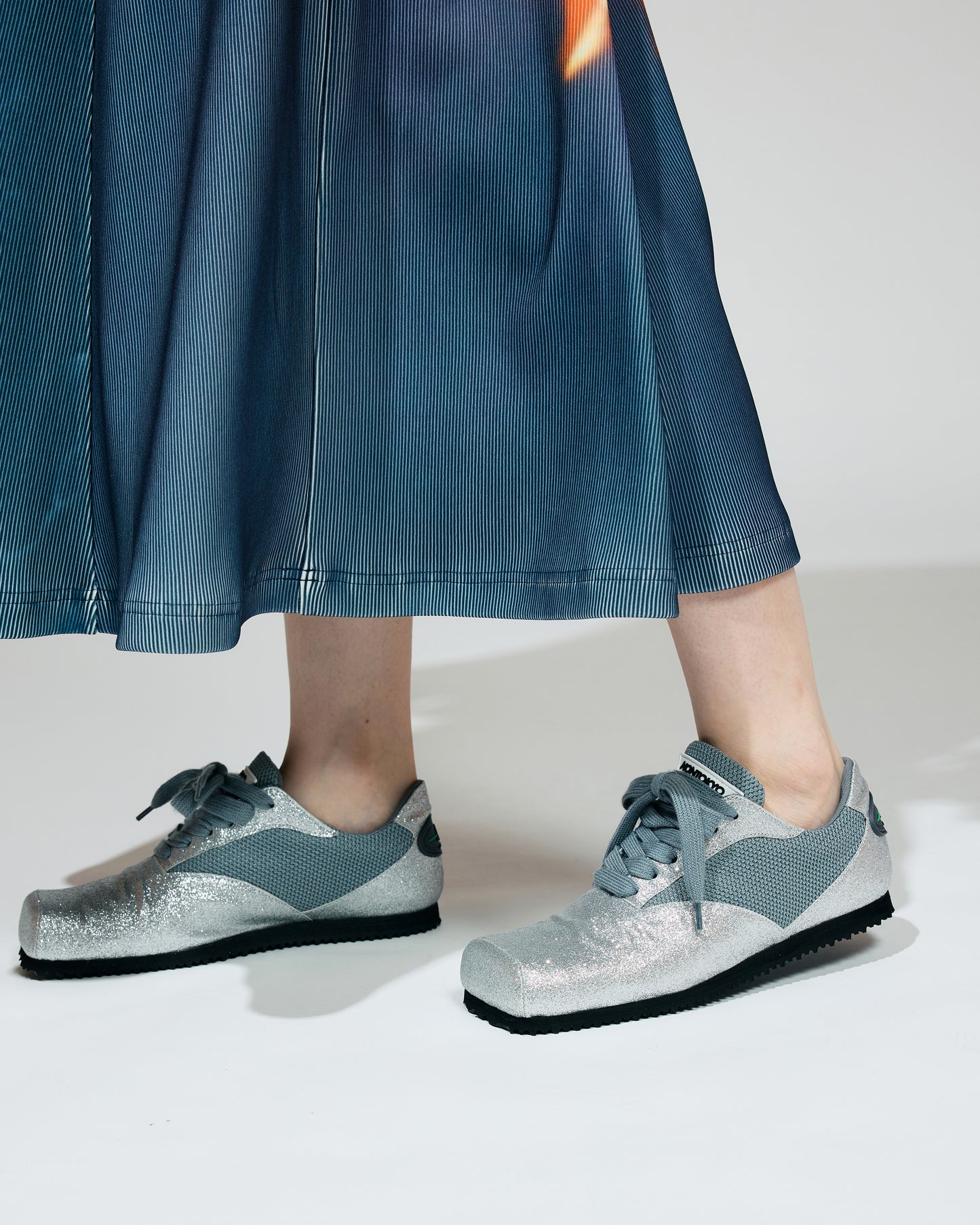 GLITTER SQUARE SNEAKERS (SILVER)