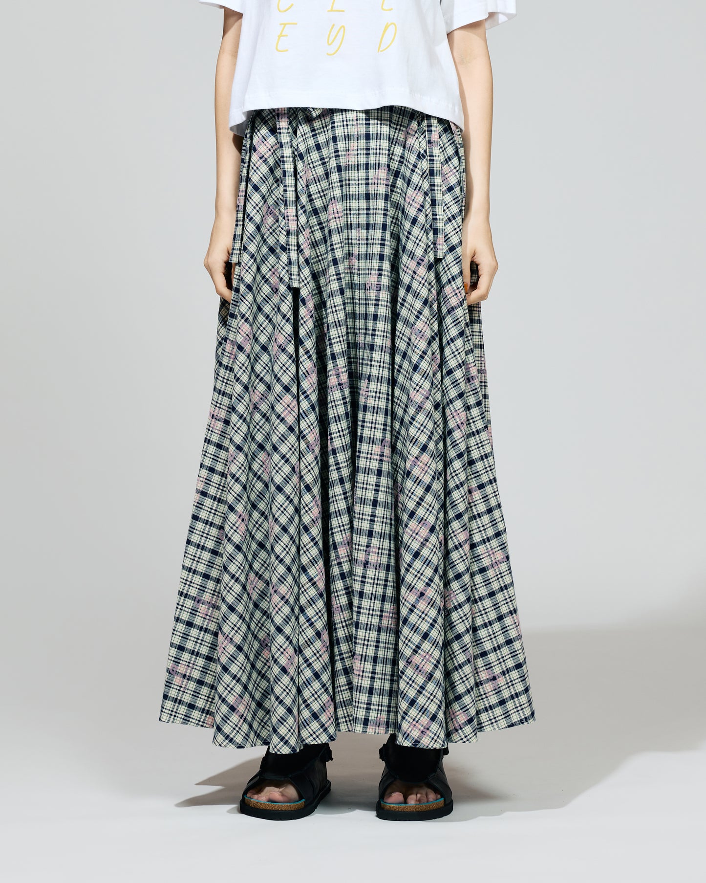 FLOCKED PRINT LONG SKIRT (CHECK)