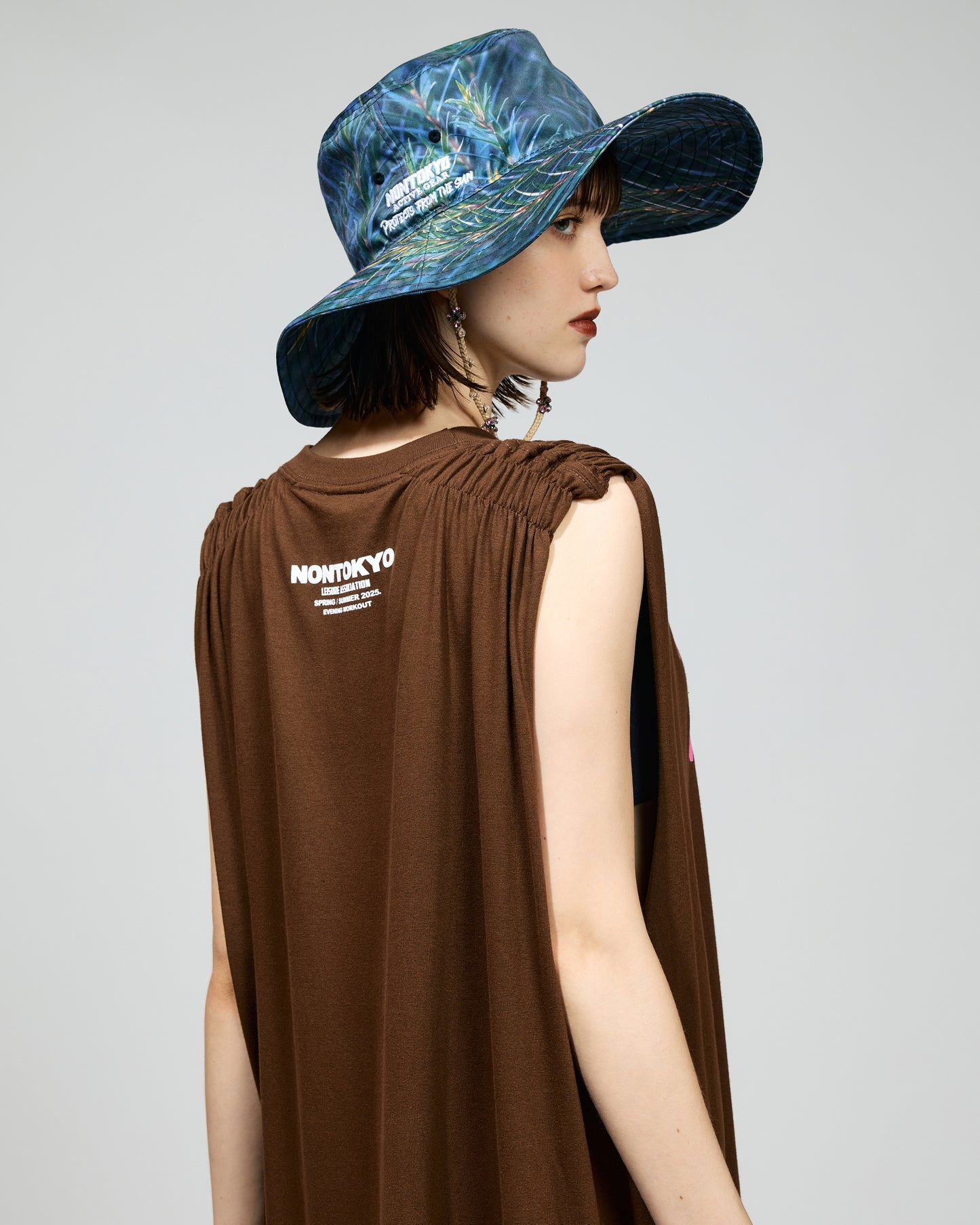 LONG BRIM HAT feat. NEW ERA (PRINT)