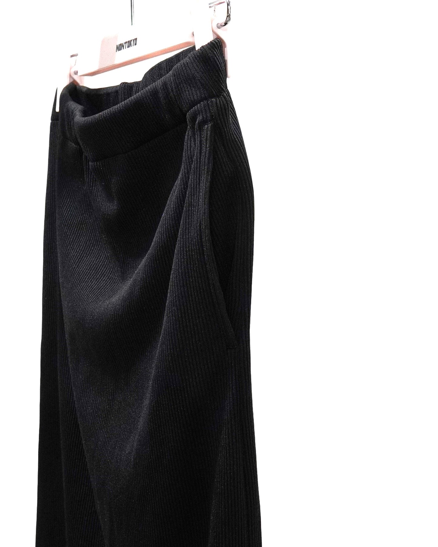 RIB SKIRT (BLACK)