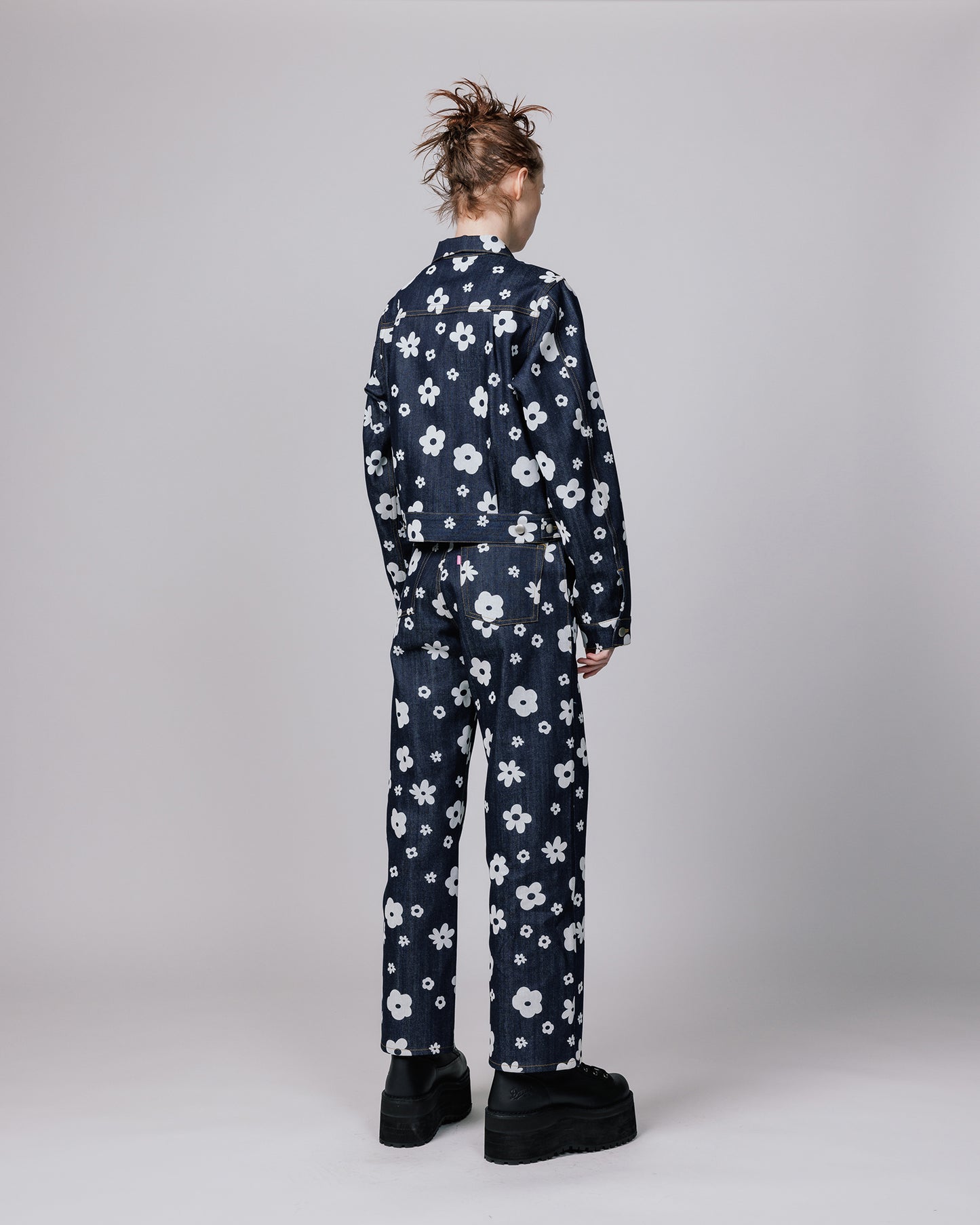 非东京/植绒花朵牛仔夹克(靛蓝)