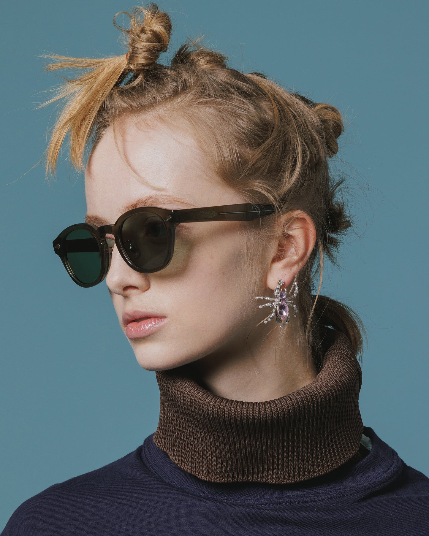ROUND FRAME SUNGLASS (GREEN)