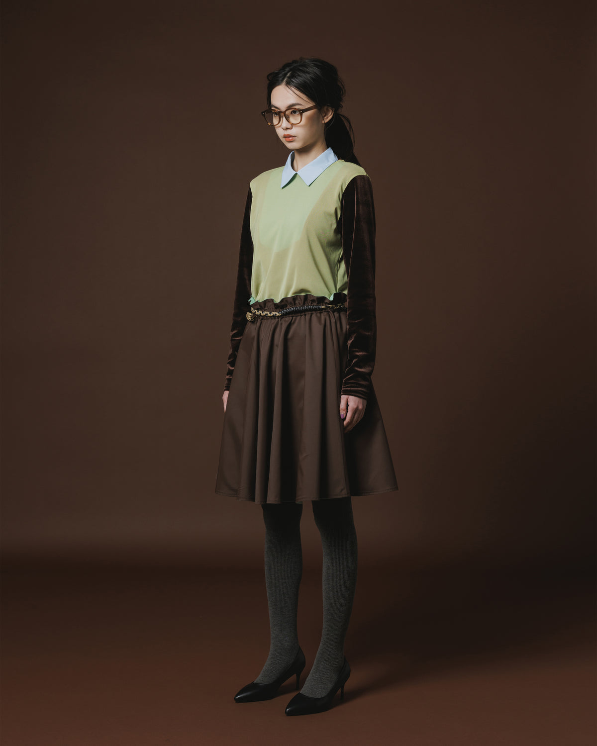 VELVET SLEEVE SHEER C/S (L.GREENxBROWN)