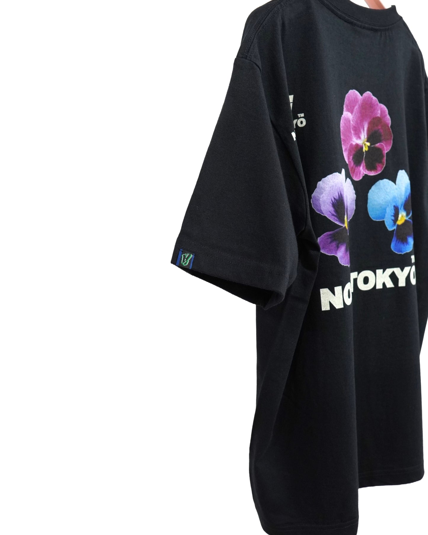 NON TOKYO /  PRINT T-SHIRT (PANSY / BLACK) / 〈ノントーキョー〉プリントTシャツ (パンジー / ブラック)