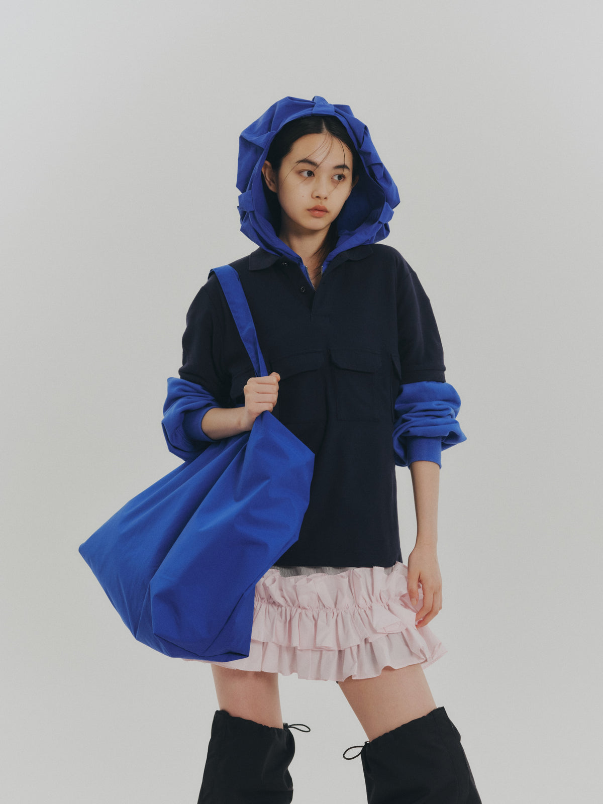 FLOWER SMOCKING HOODIE (BLUE)