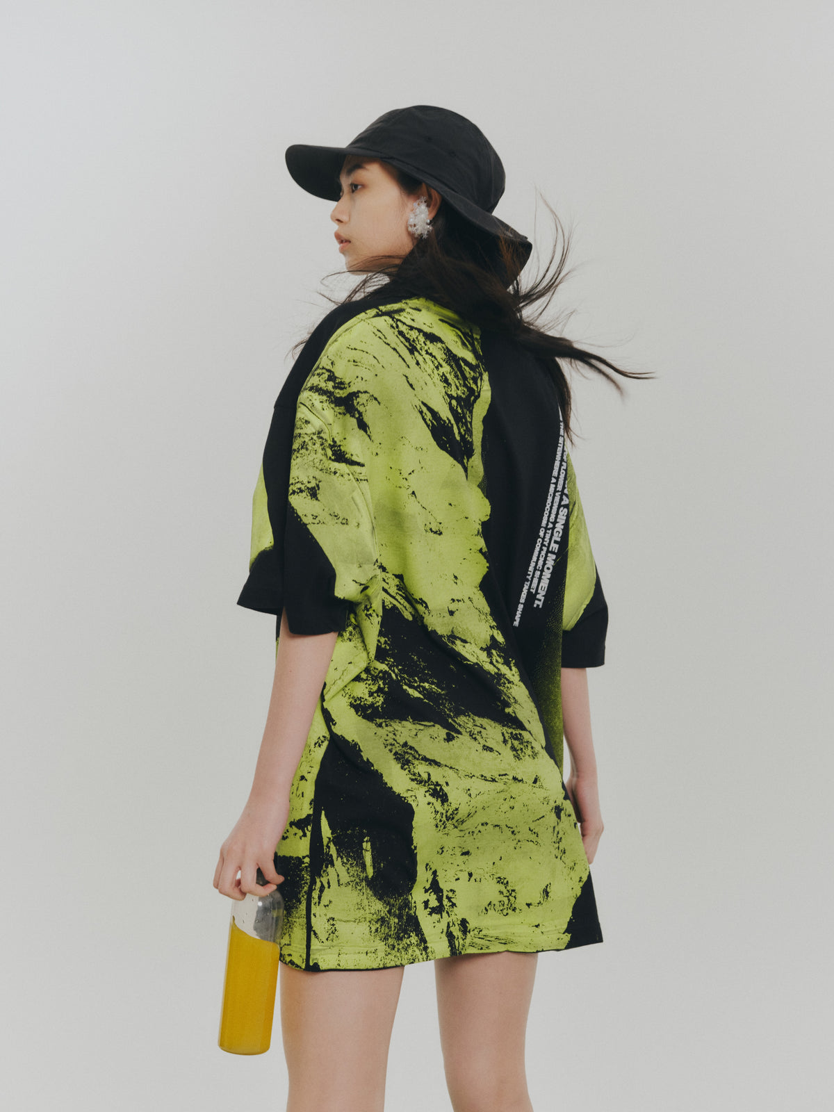 MOUNTAIN PRINT BIG T-SHIRT (BLACK)