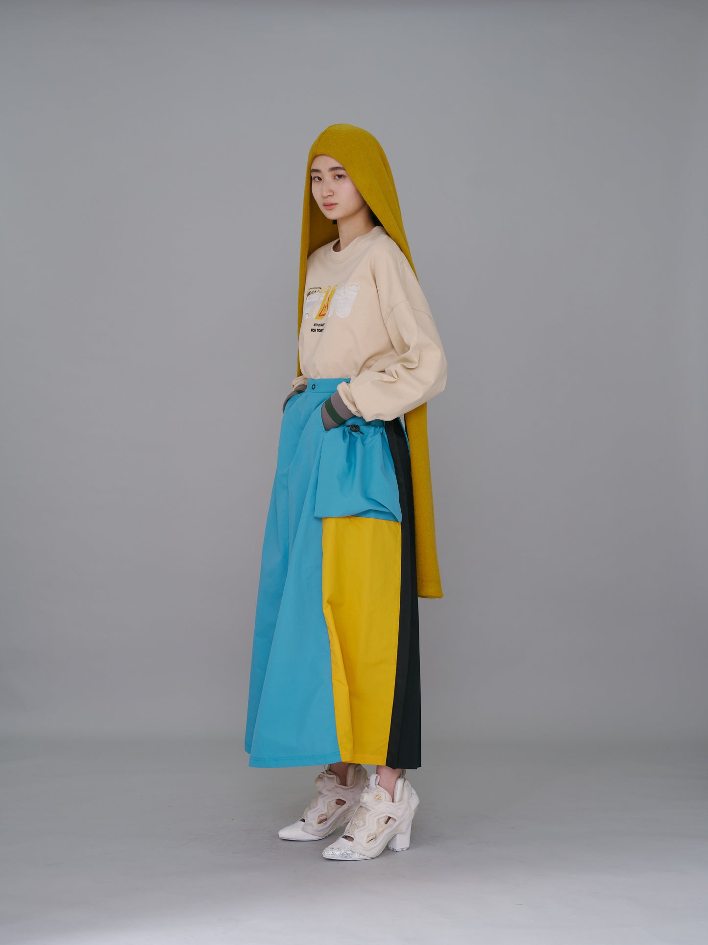 NON TOKYO / OUTDOOR LONG SKIRT (L.BLUExYELLOW) &lt;NON TOKYO&gt; Outdoor long skirt (light blue x yellow)