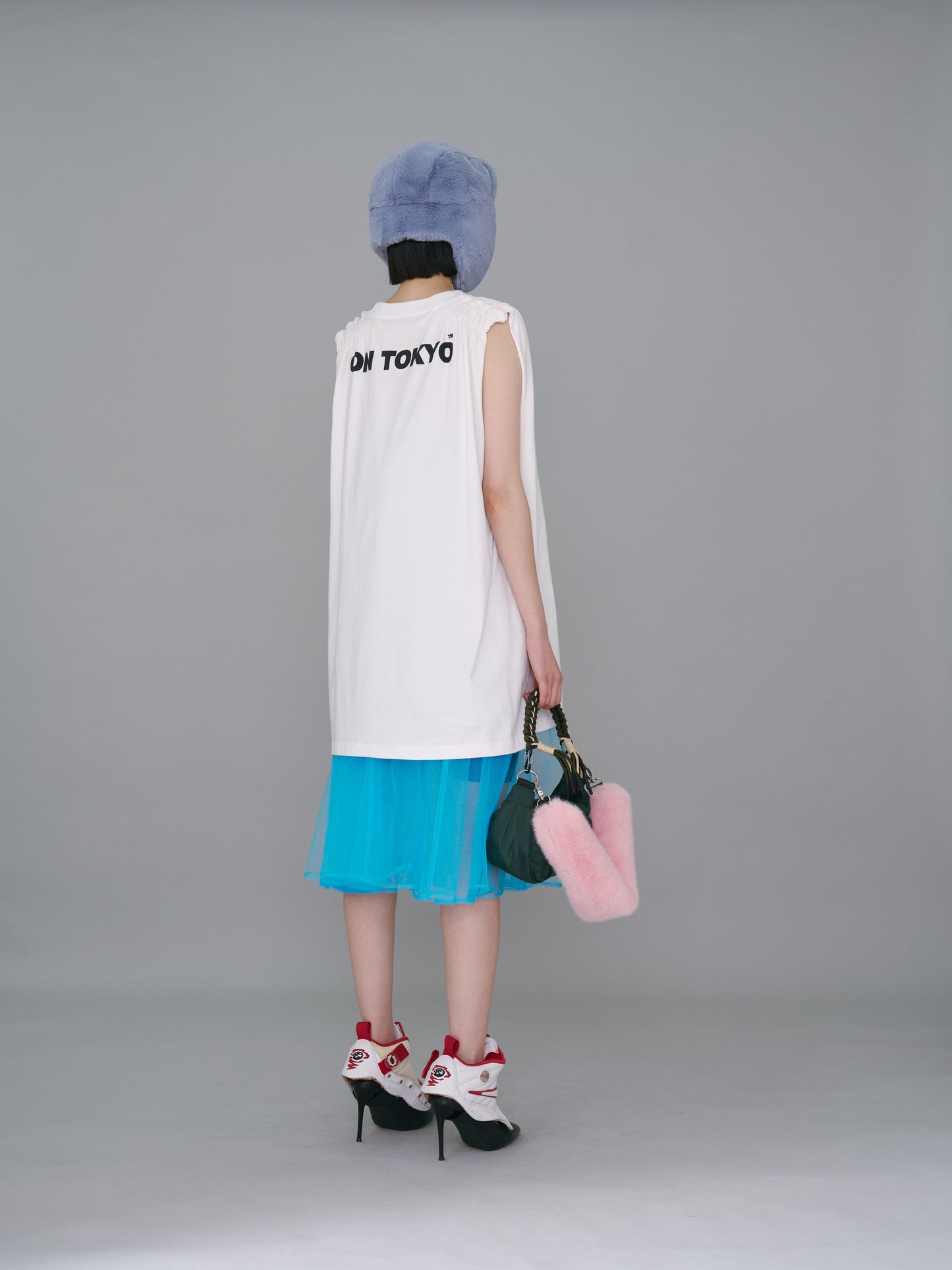 NON TOKYO / GATHER SLEEVE C/S (CROCODILE / WHITE) / Gathered sleeve cut and sew (crocodile / white)