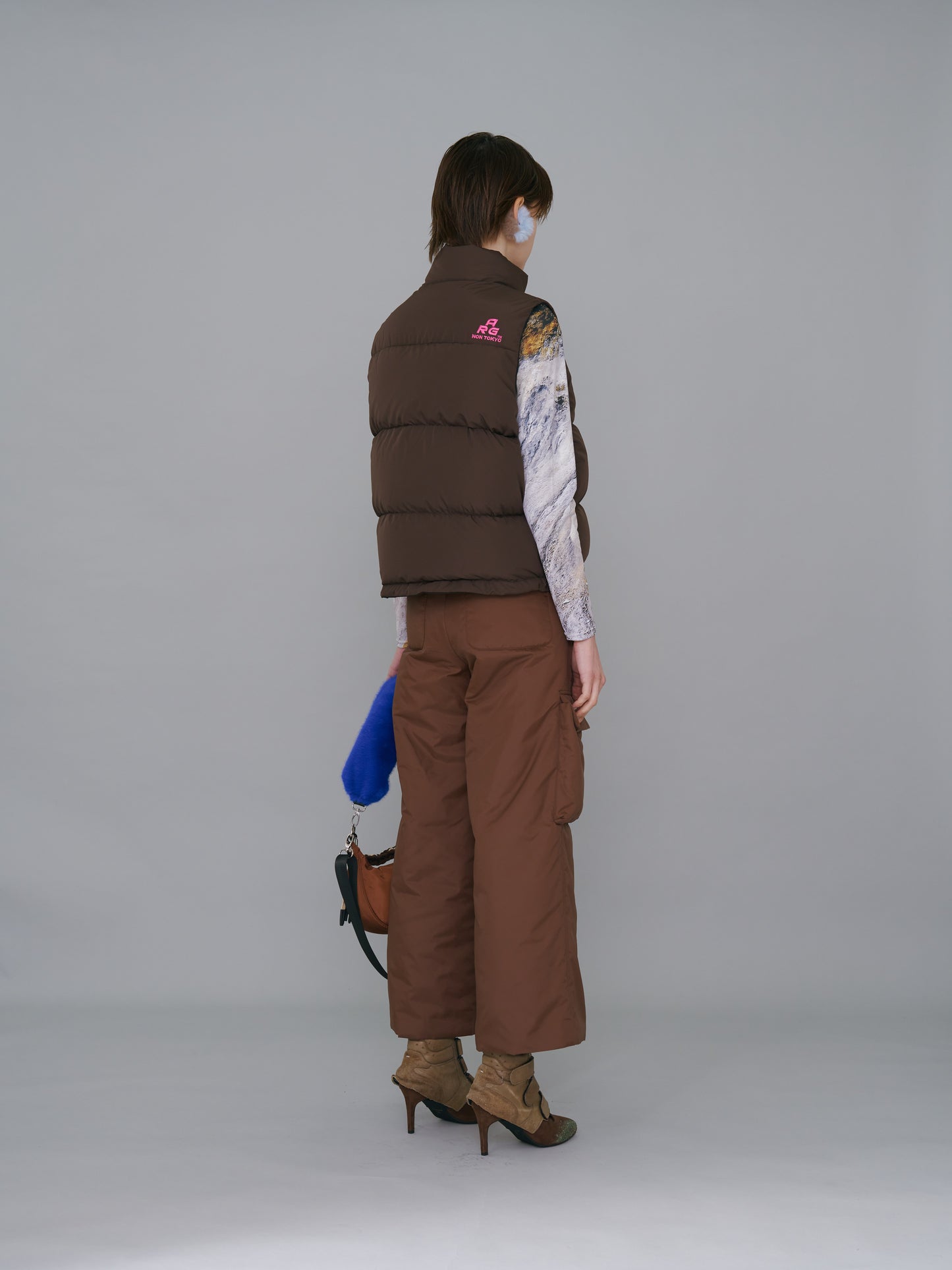 NON TOKYOxUNIVERSAL OVERALL / REVERSIBLE DOWN VEST (BLACK×BROWN)