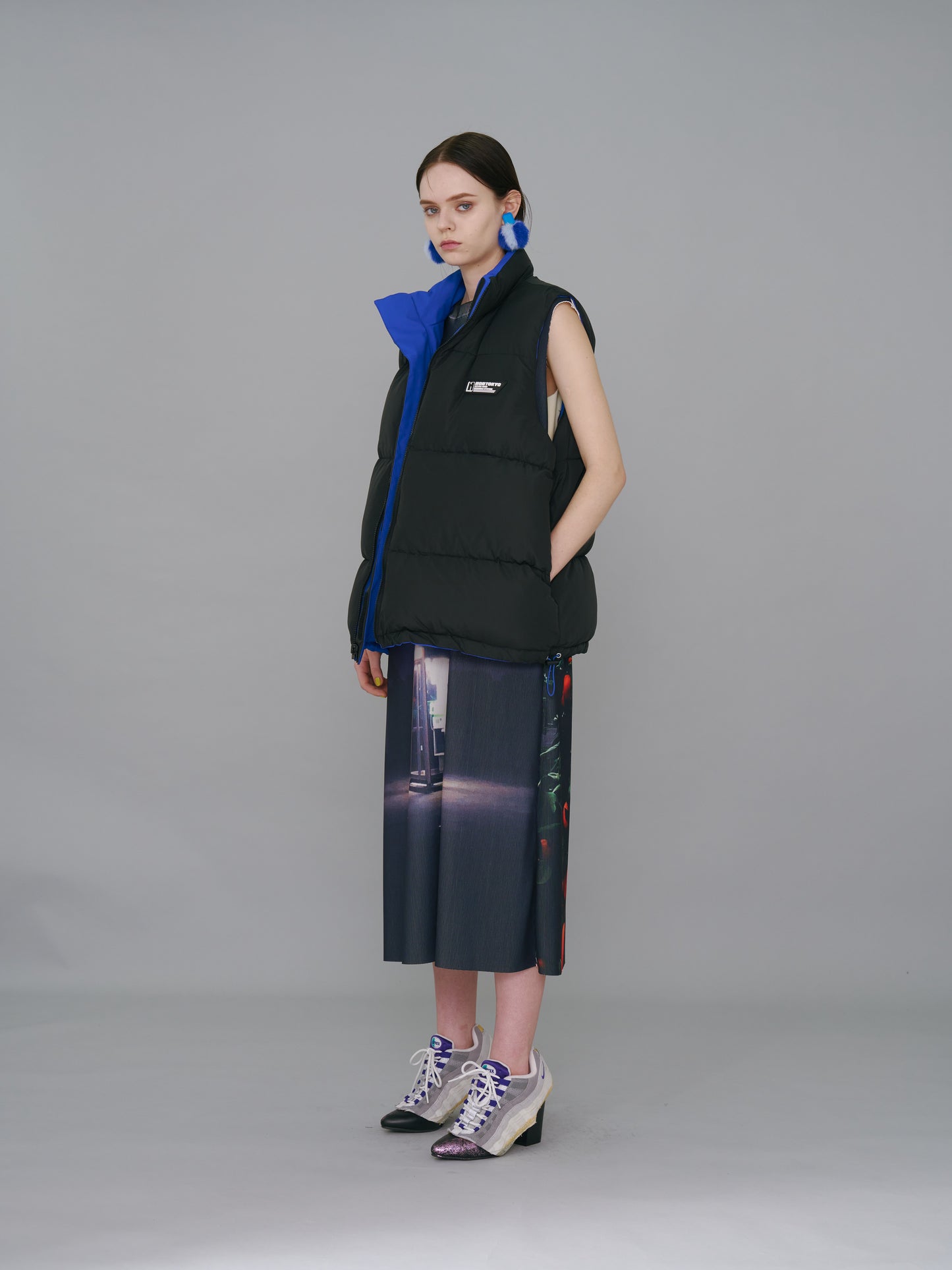 NON TOKYOxUNIVERSAL OVERALL / REVERSIBLE DOWN VEST (BLUE×BLACK)