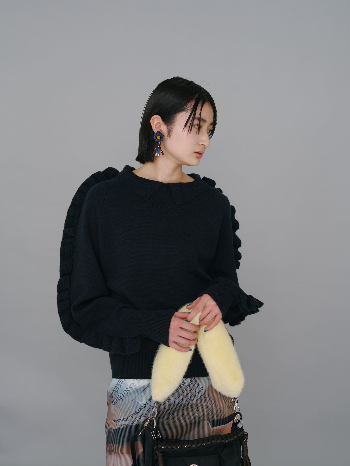 NON TOKYO / RUFFLED SLEEVE KNIT (NAVY) &lt;NON TOKYO&gt; Ruffled sleeve knit (navy)