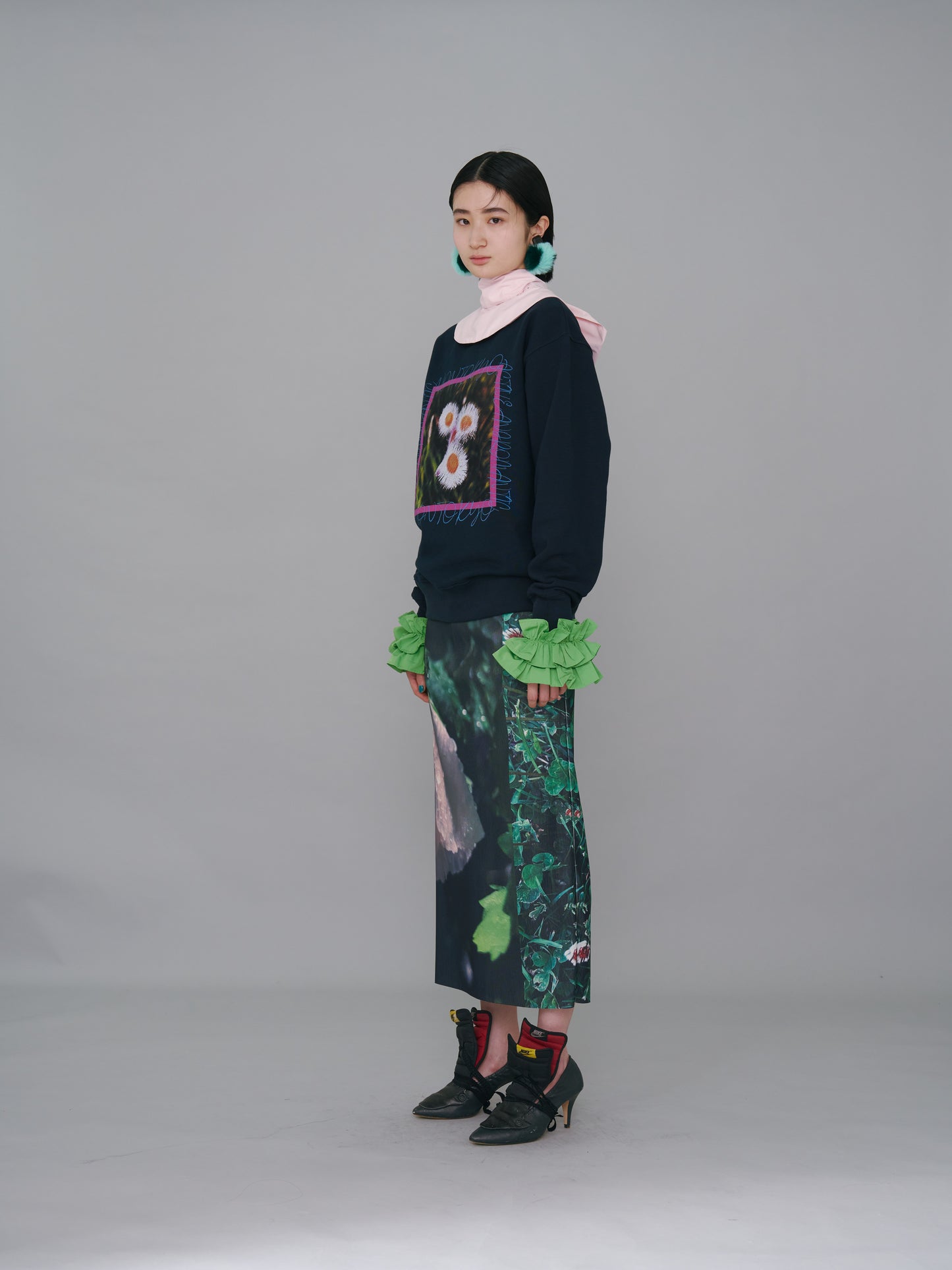 NON TOKYO / PRINT PULLOVER SWEAT (FLOWER / NAVY)