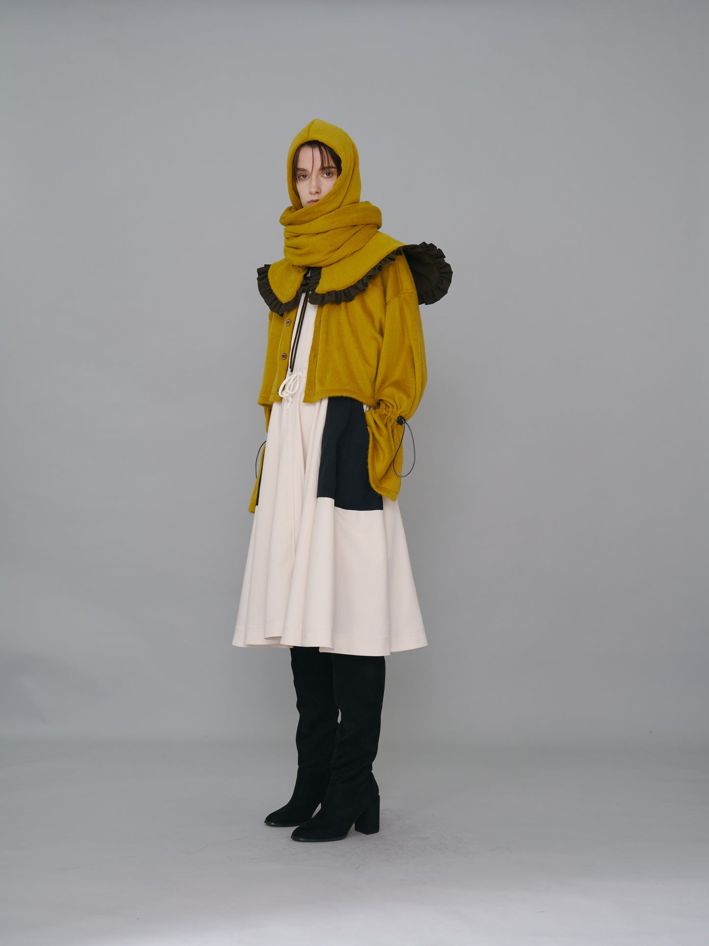 NON TOKYO / REVERSIBLE FRILL COLLAR (BROWNxMUSTARD) &lt;NON TOKYO&gt; Reversible frill collar (brown x mustard)