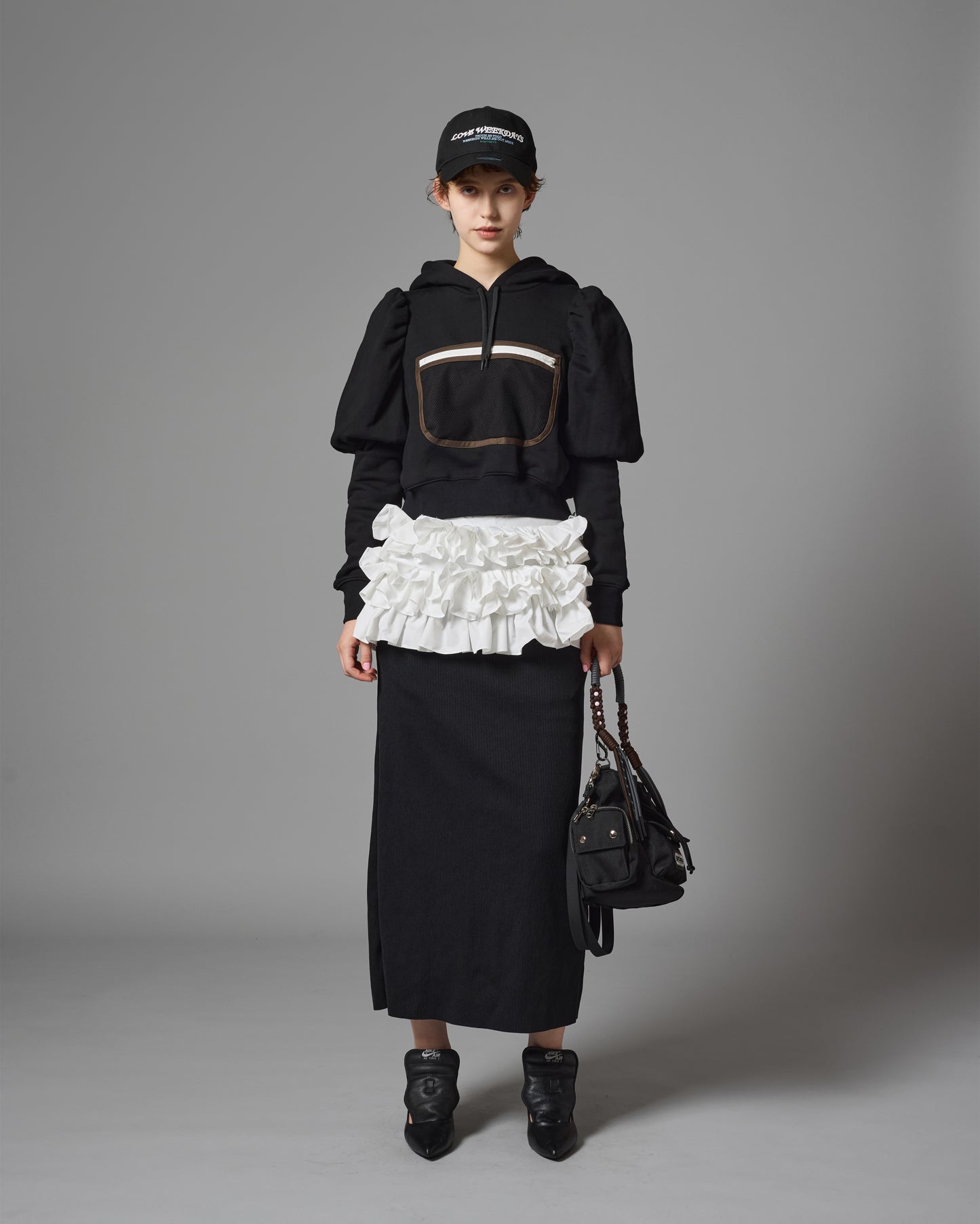 MESH POCKET PUFF SLEEVE PARKA (BLACK)