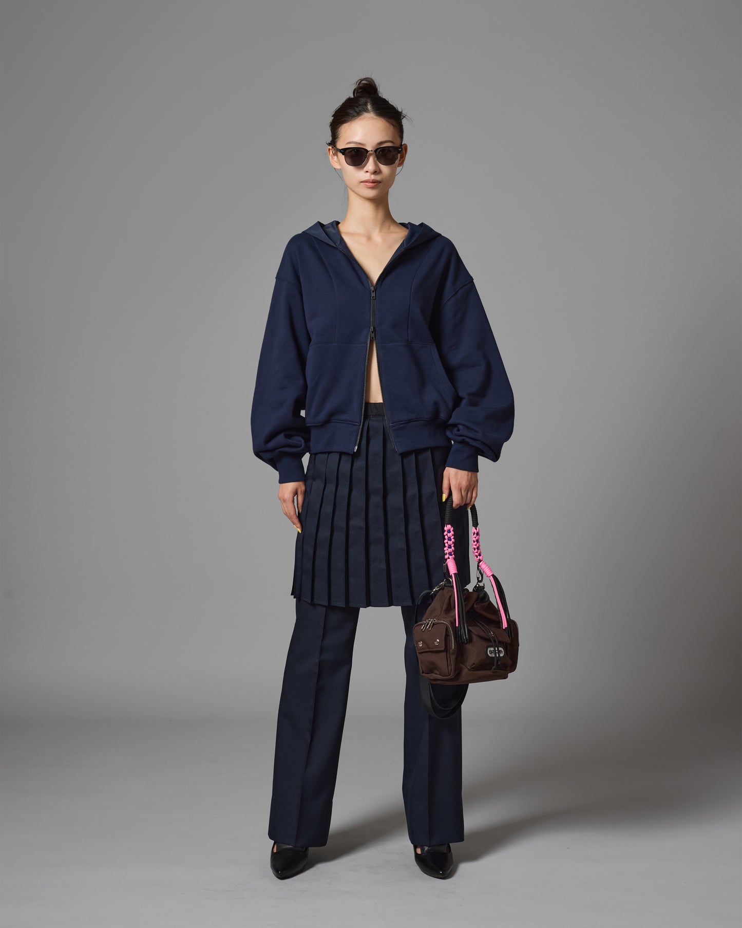 [PRE ORDER] FLARE SLACKS (NAVY)