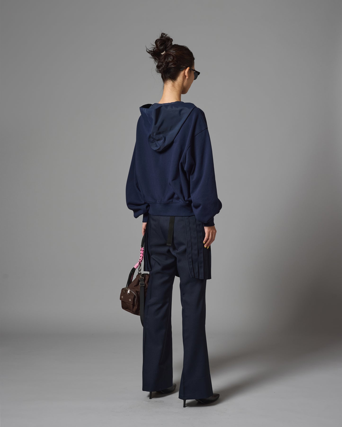 [PRE ORDER] FLARE SLACKS (NAVY)