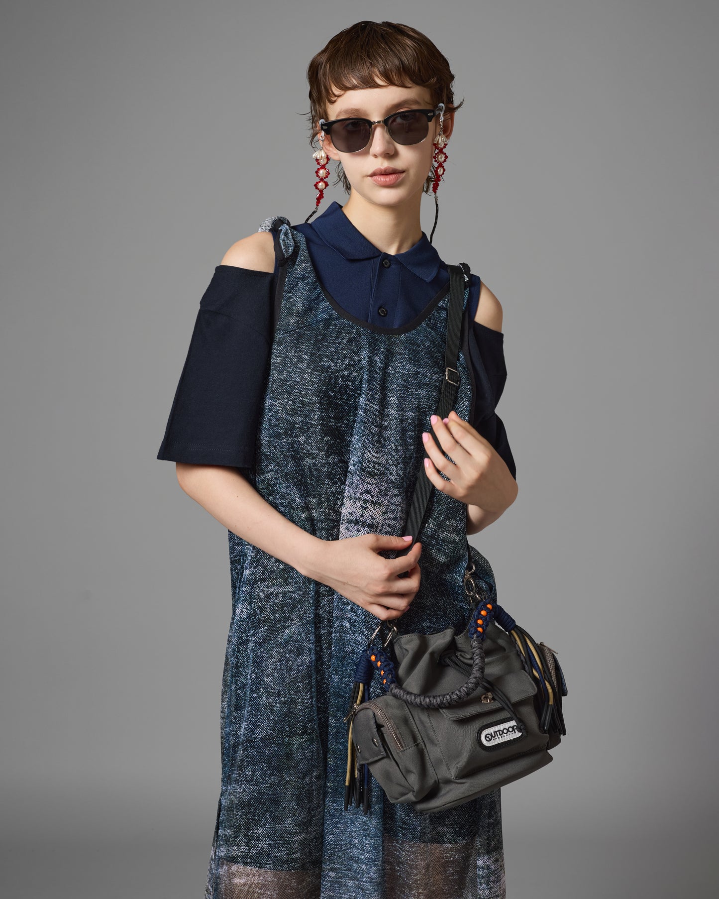 2WAY MULITI POCKET HAND BAG feat.OUTDOOR (GRAY)