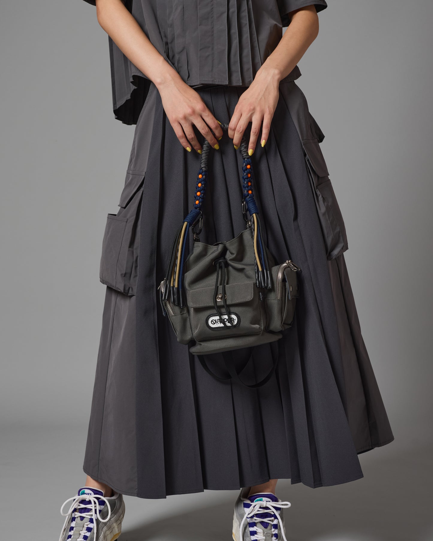 2WAY MULITI POCKET HAND BAG feat.OUTDOOR (GRAY)