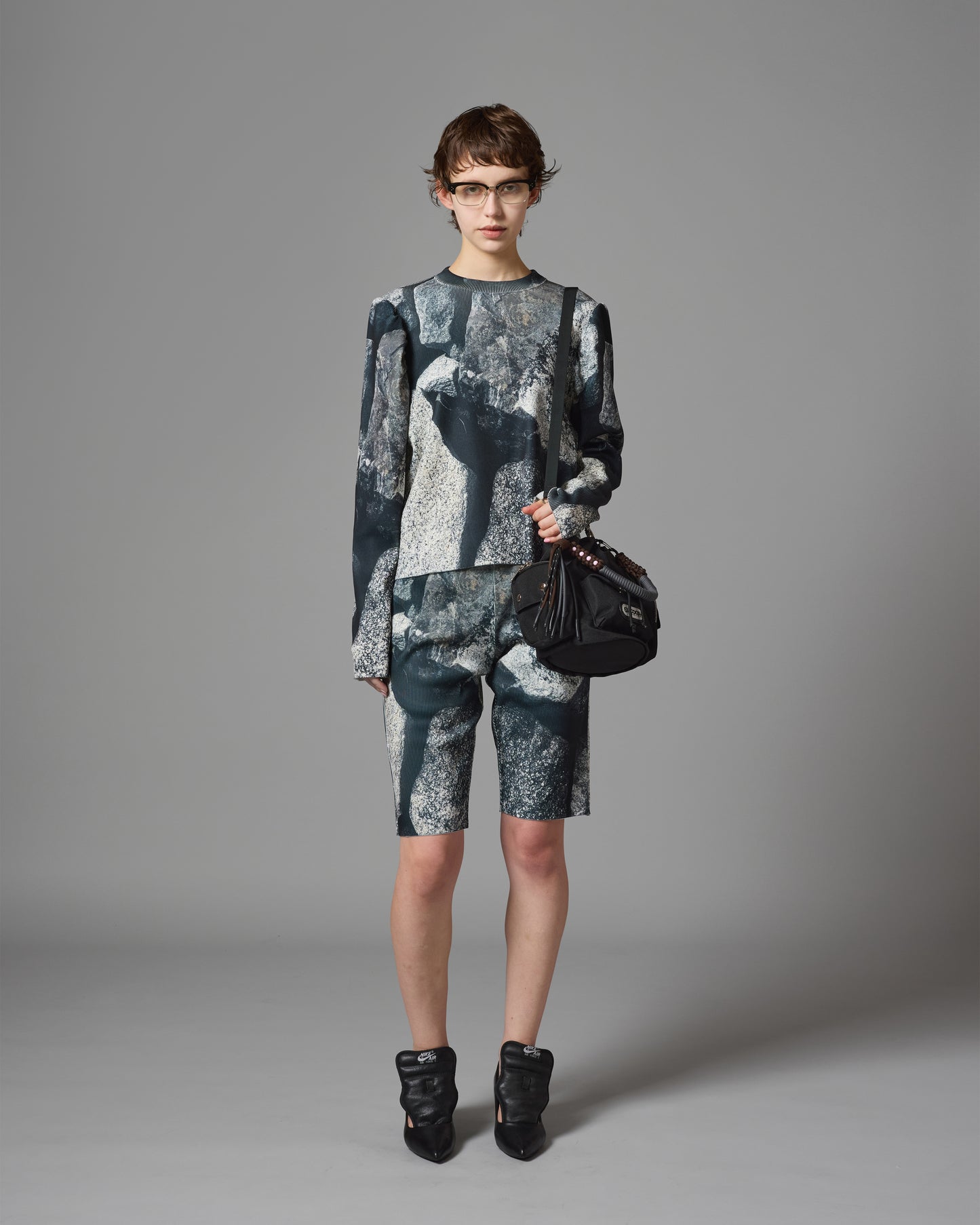 [PRE ORDER] PRINT RIB SHORTS (ROCK)