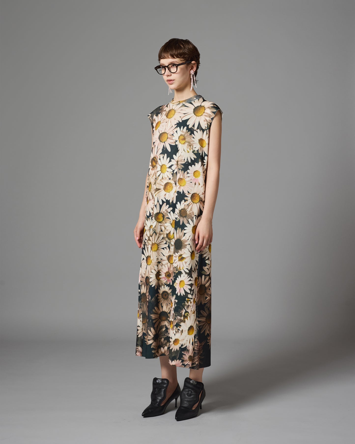 [PRE ORDER] PRINT RIB NO SLEEVE ONE-PIECE (FLOWER)