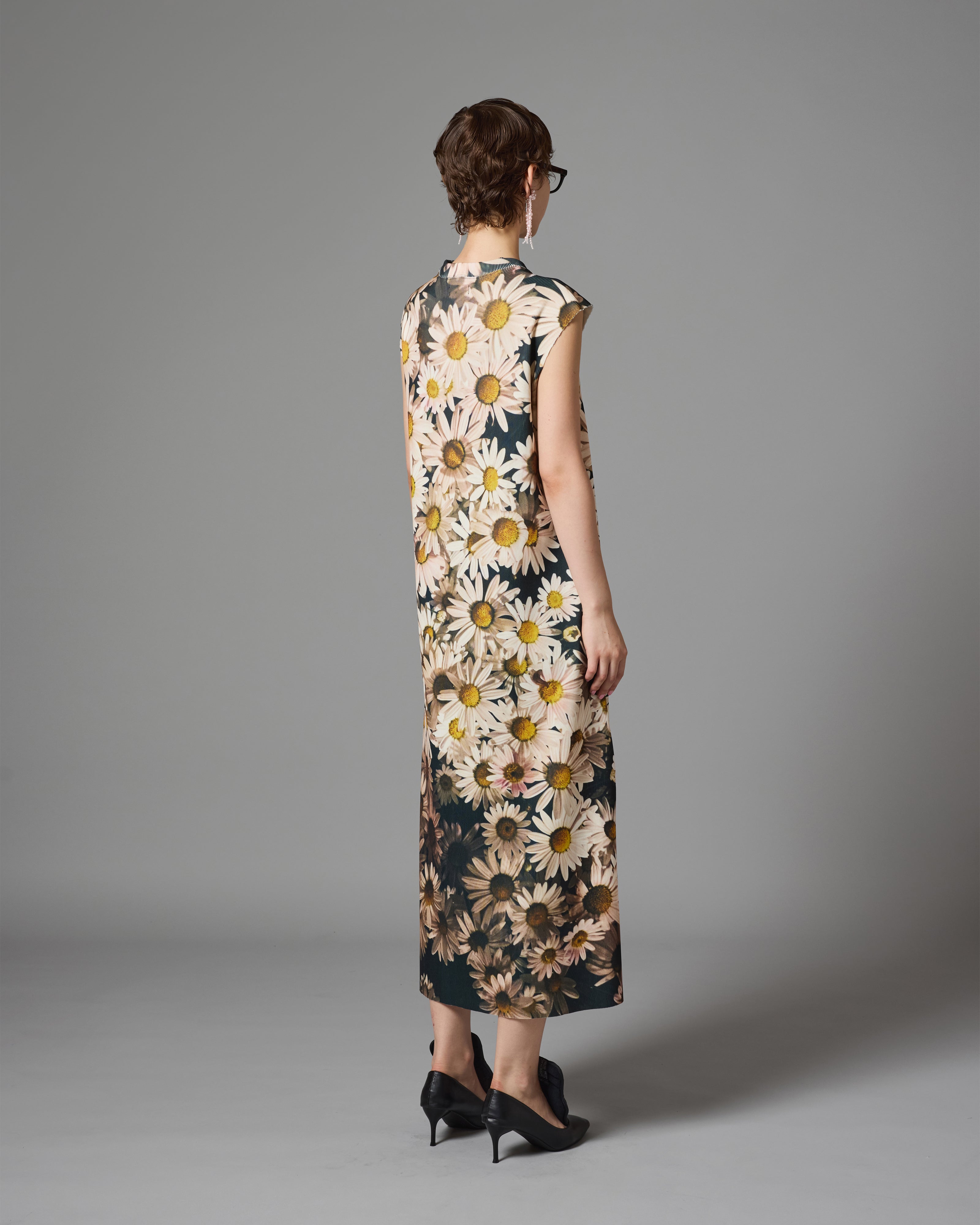 ワンピース NONTOKYO DIRECTPRINT RIBG ATHER O/P 25AW PRINT RIB NO SLEEVE ONE-PIECE (FLOWER) – NON TOKYO